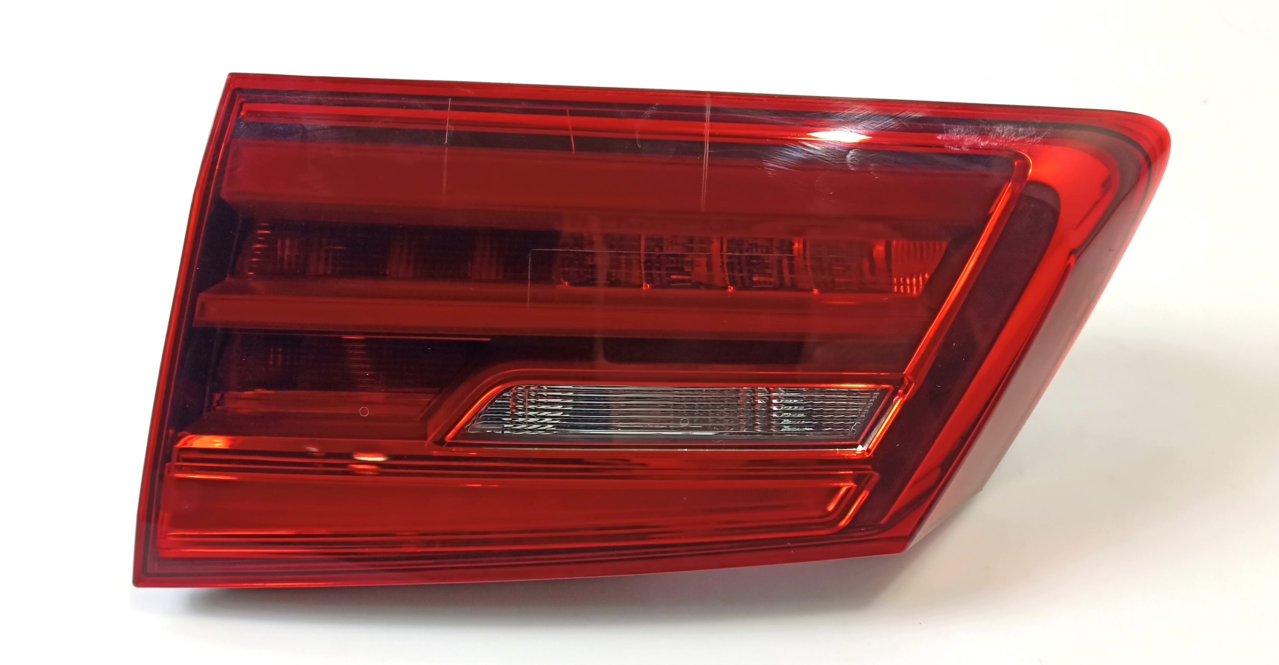 BMW 5 (G30 / G31) Rear/tail lights BMW M5 Rear/tail lights OEM 63217376474

Part c...