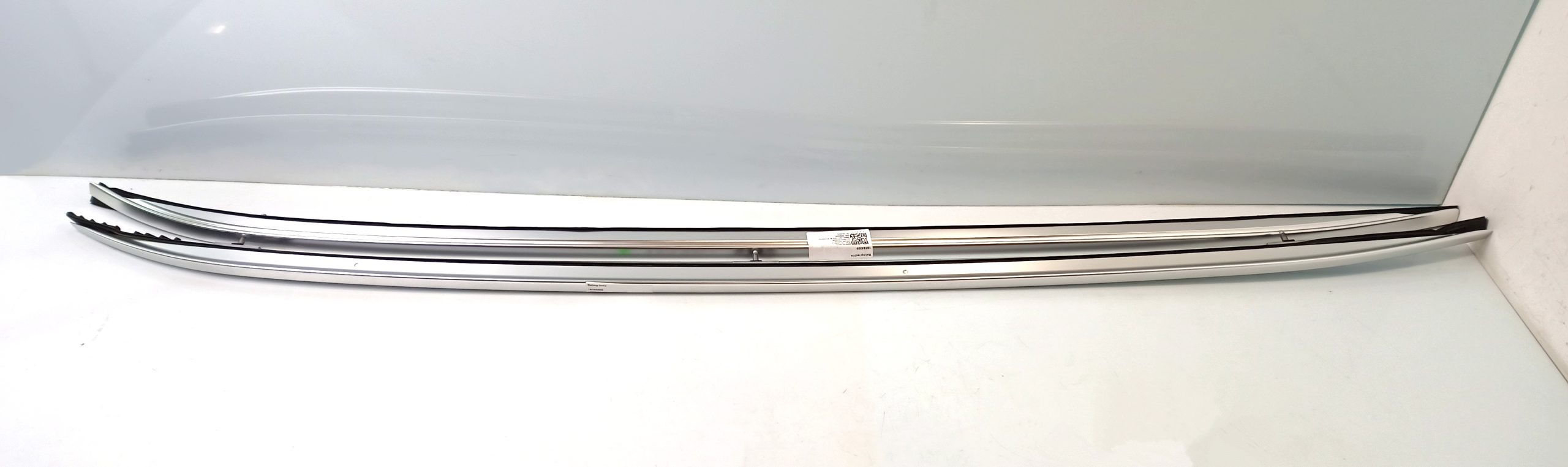 BMW X1 (E84) Roof bar rail BMW X1 Roof bar rail OEM 51139466061

Part code...