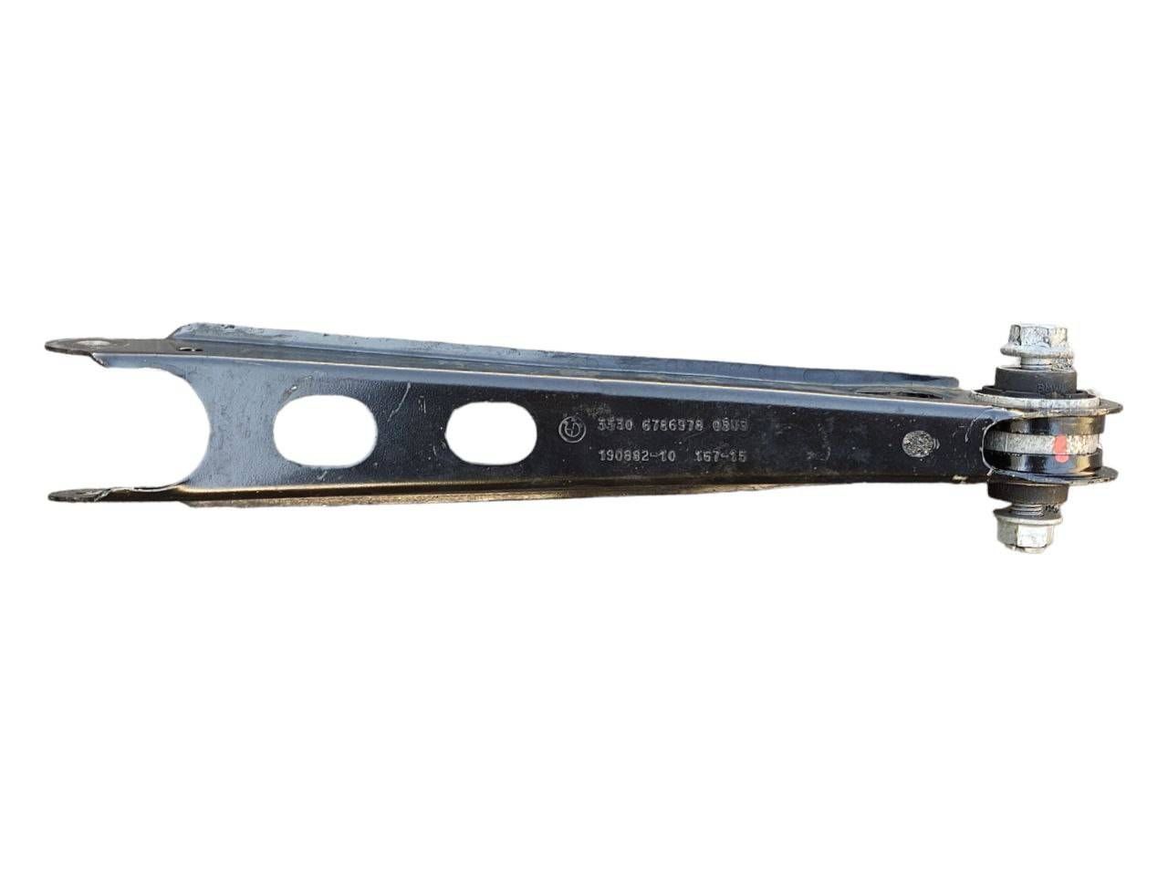 BMW X3 (F25) Rear upper control arm/wishbone BMW X3 Rear upper control arm/wishbone OEM 0M90...