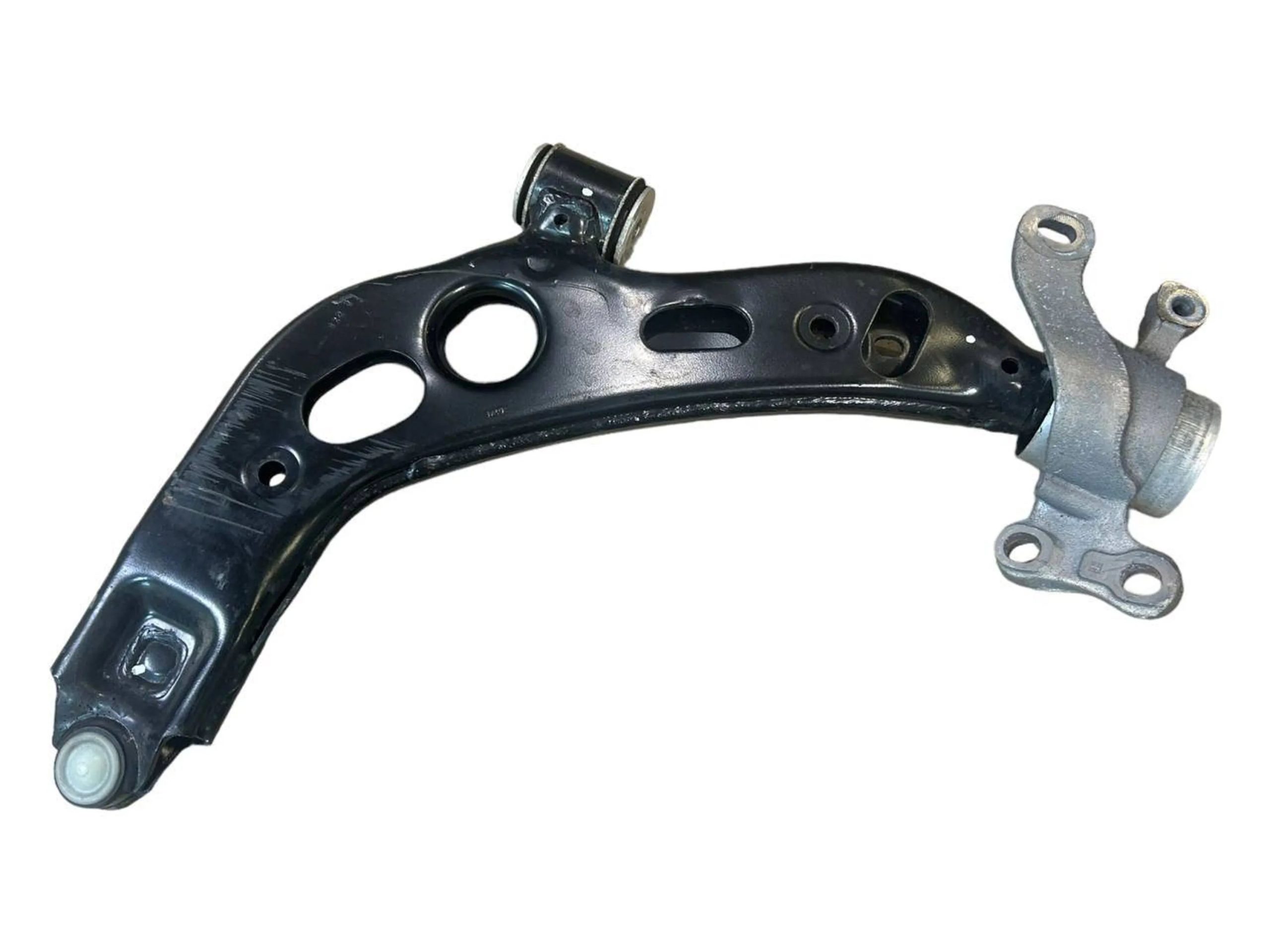 BMW 2 (F22 / F23) Front lower control arm/wishbone BMW 2 SERIES Front lower control arm/wishbone O...