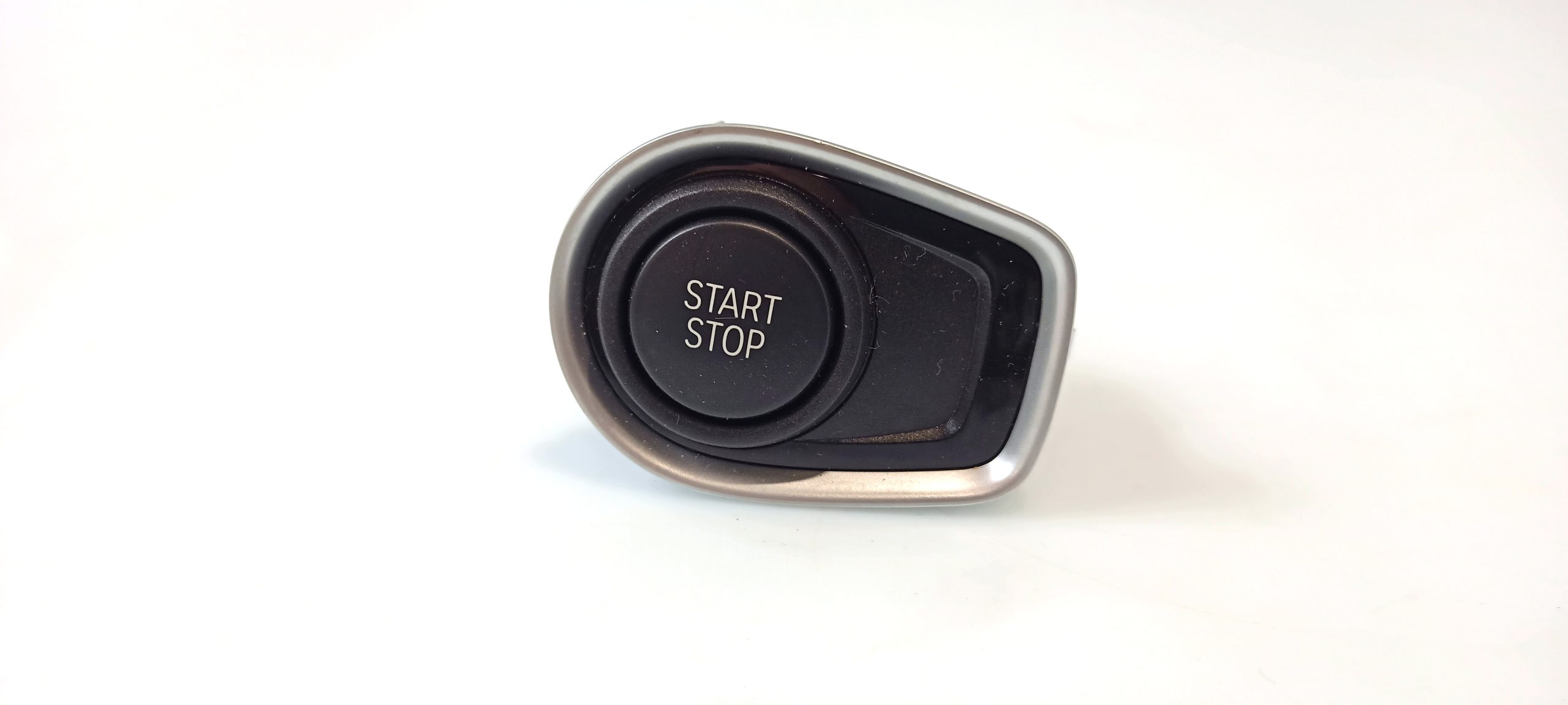 BMW 2 (F22 / F23) Engine start stop button switch BMW 2 SERIES Engine start stop button switch OE...