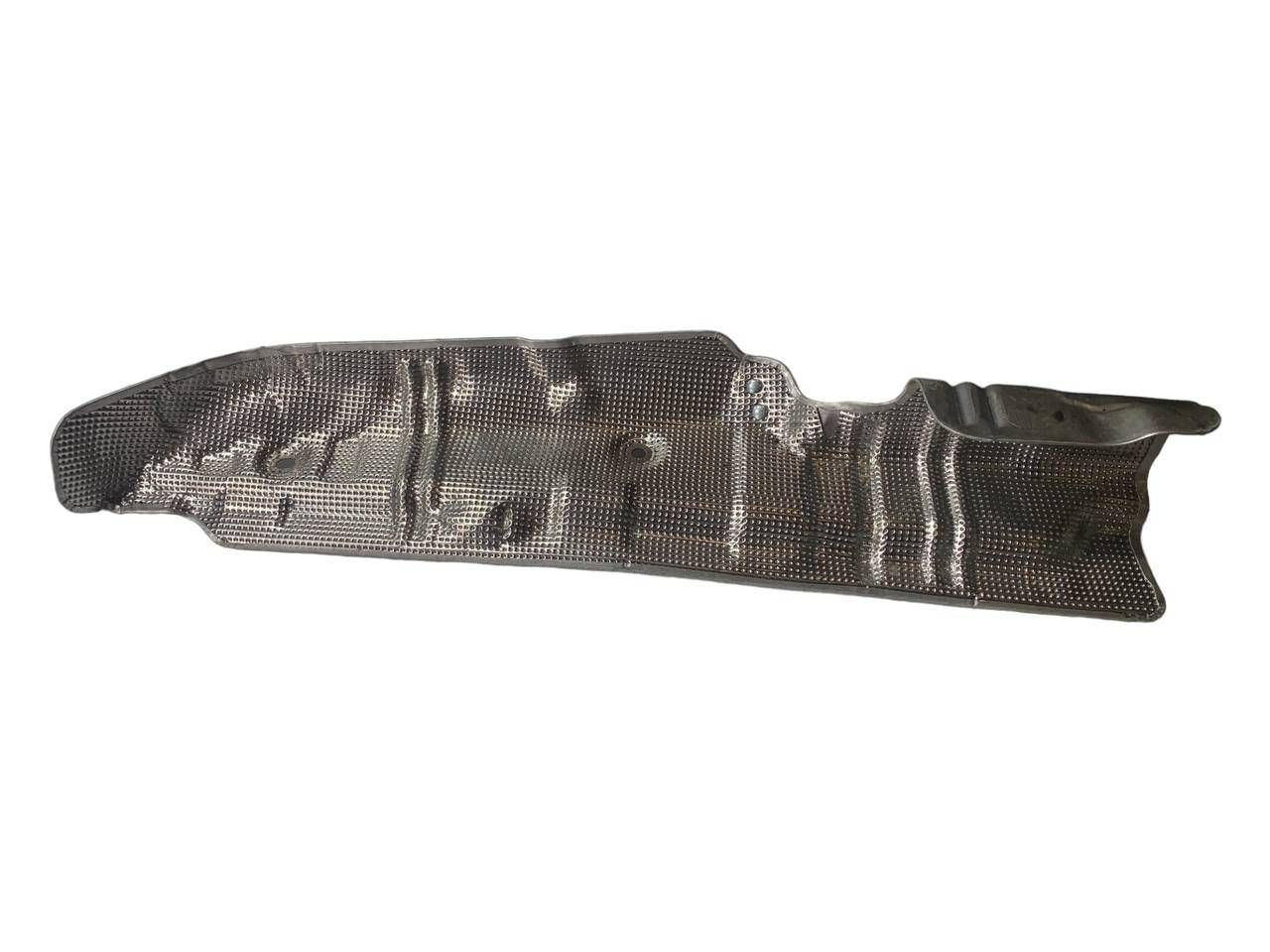 BMW 3 (E90 / E91 / E92 / E93) Heat shield in engine bay BMW 3 SERIES Heat shield in engine bay OEM 1162...