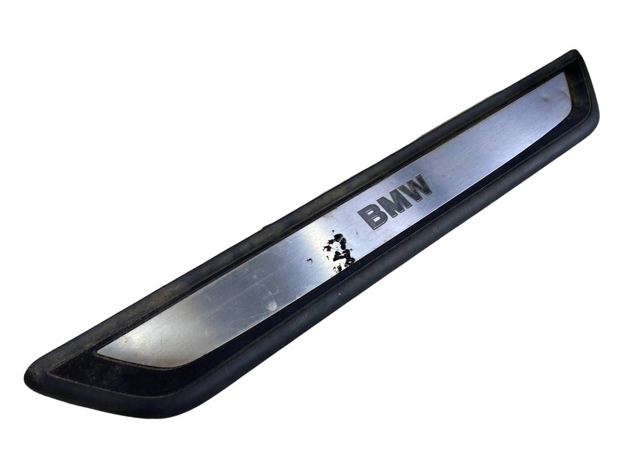 BMW 7 (G11 / G12) Front sill trim cover BMW 7 SERIES Front sill trim cover OEM 51478046...