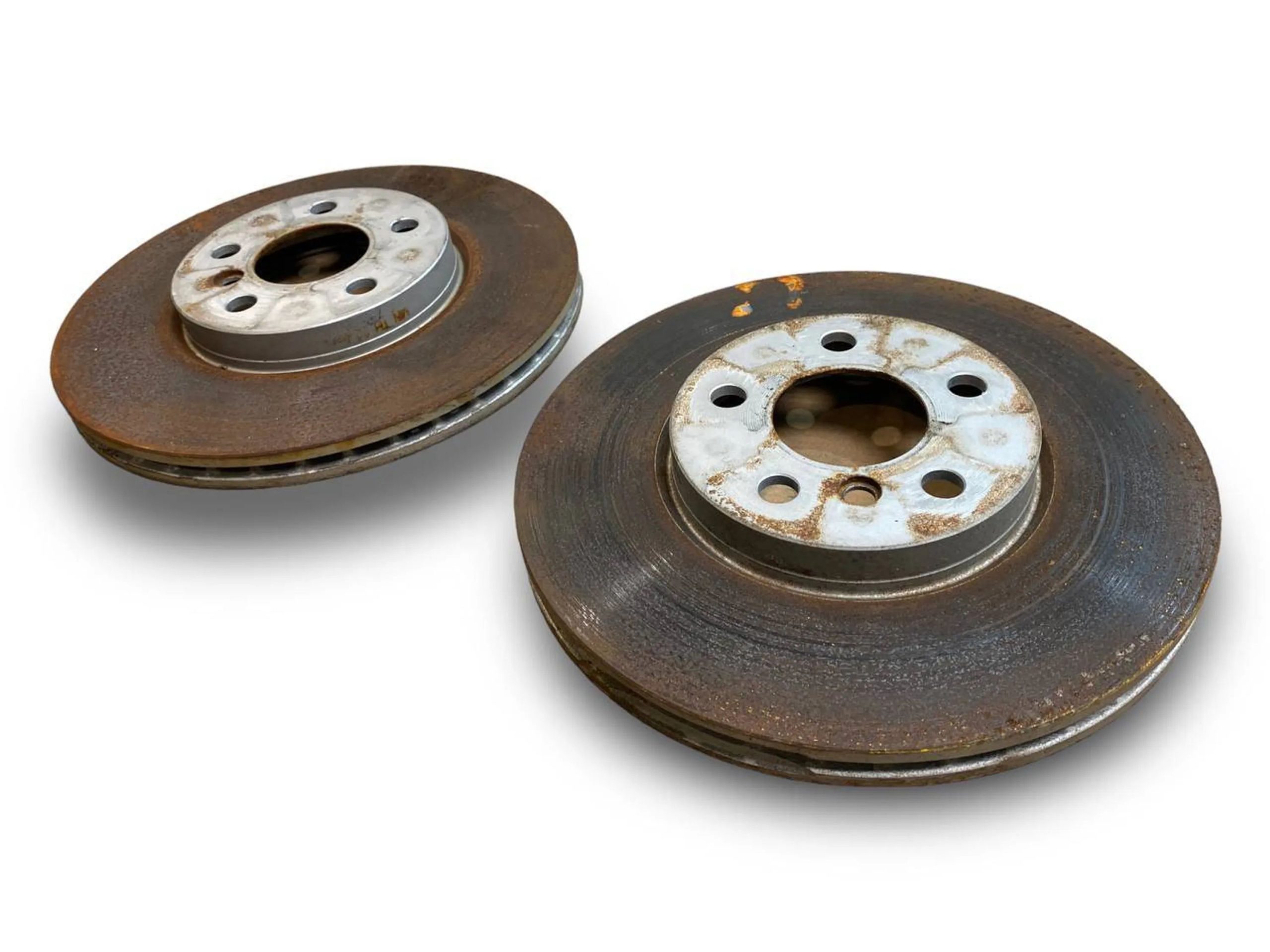BMW 2 (F22 / F23) Front brake disc BMW 2 SERIES Front brake disc OEM 2F53876

Part...