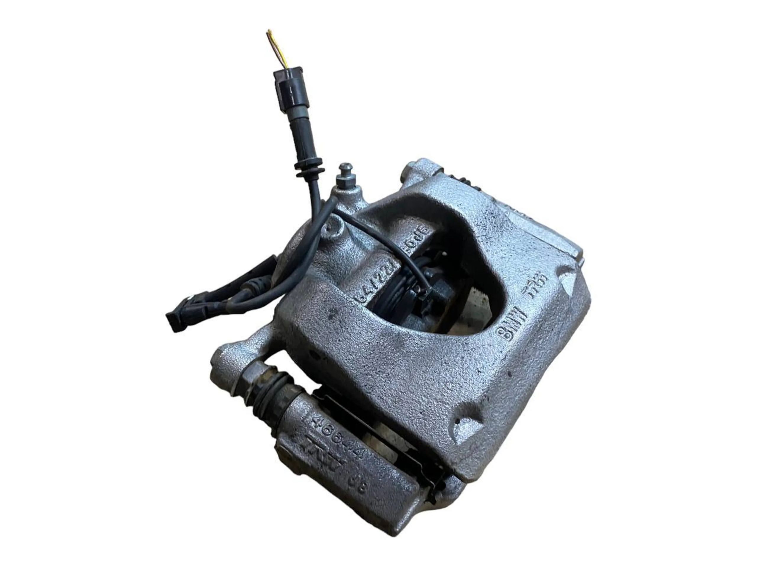BMW 2 (F22 / F23) Front brake caliper BMW 2 SERIES Front brake caliper OEM 3411686026...