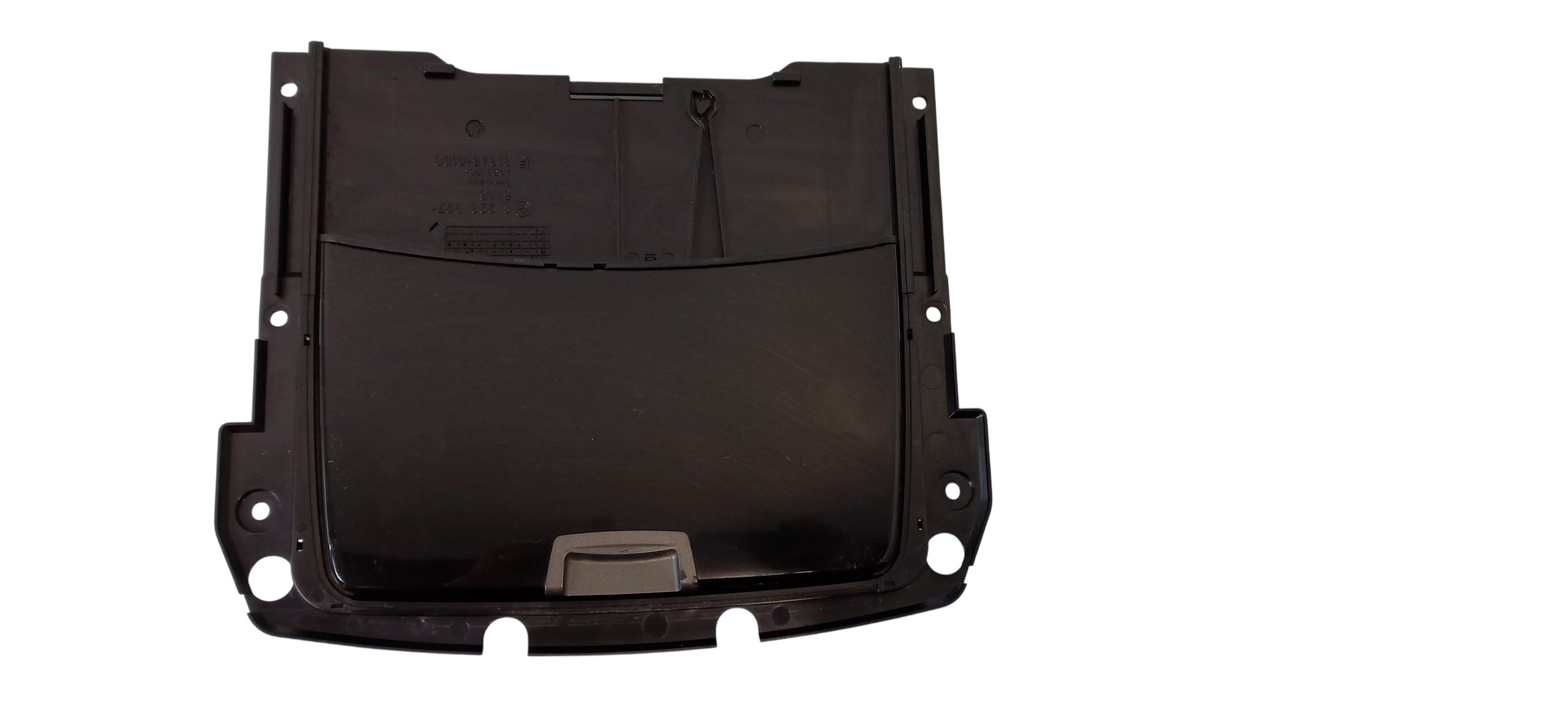 BMW 7 (E65 / E66 / E67 / E68) Center console decorative trim BMW 7 SERIES Center console decorative trim OEM...