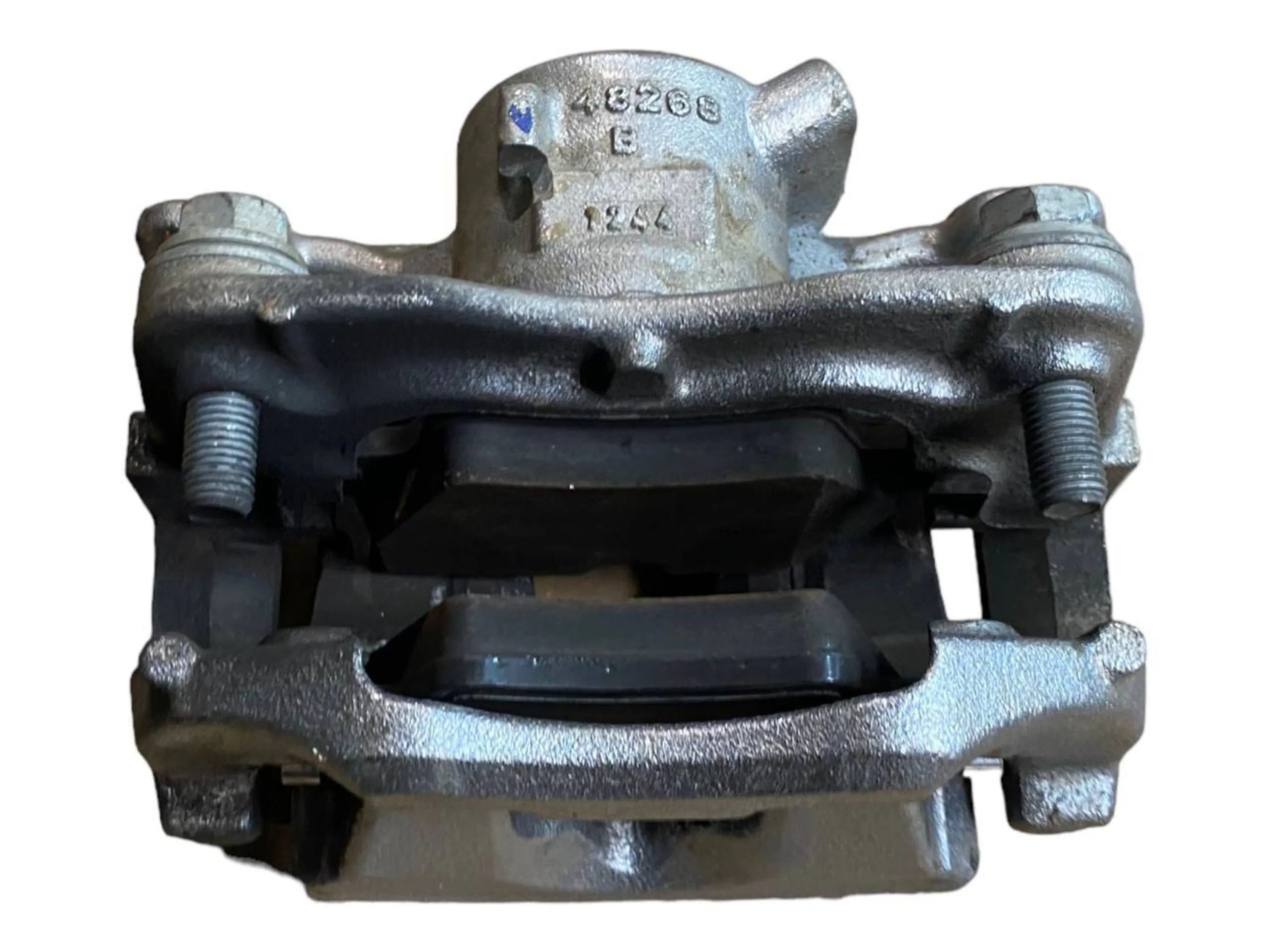 BMW 2 (F22 / F23) Front brake caliper BMW 2 SERIES Front brake caliper OEM 3411686026...