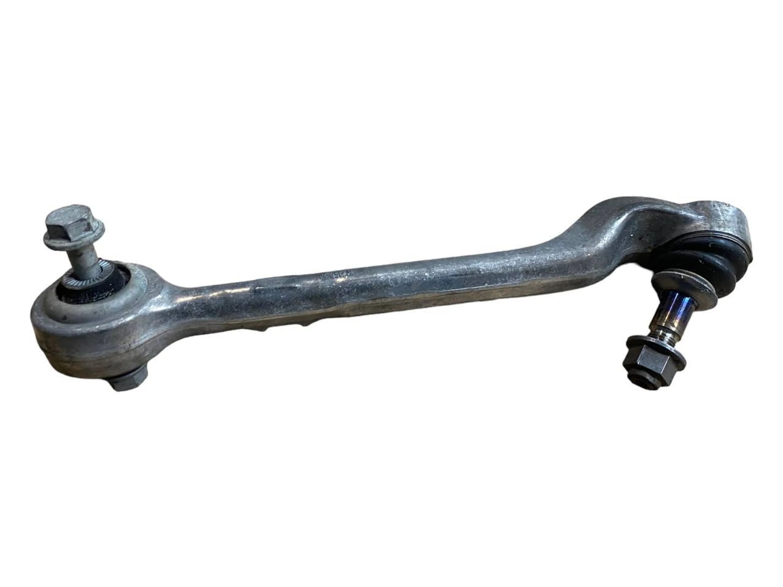 BMW 3 (F30 / F31) Front control arm BMW 3 SERIES Front control arm OEM 31126852992
...