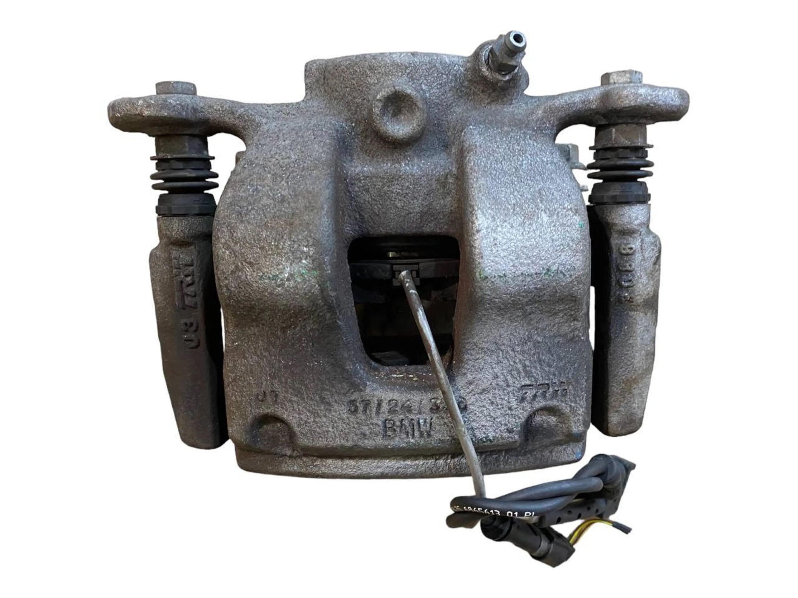 BMW 2 (F22 / F23) Front brake caliper BMW 2 SERIES Front brake caliper OEM 3411686026...