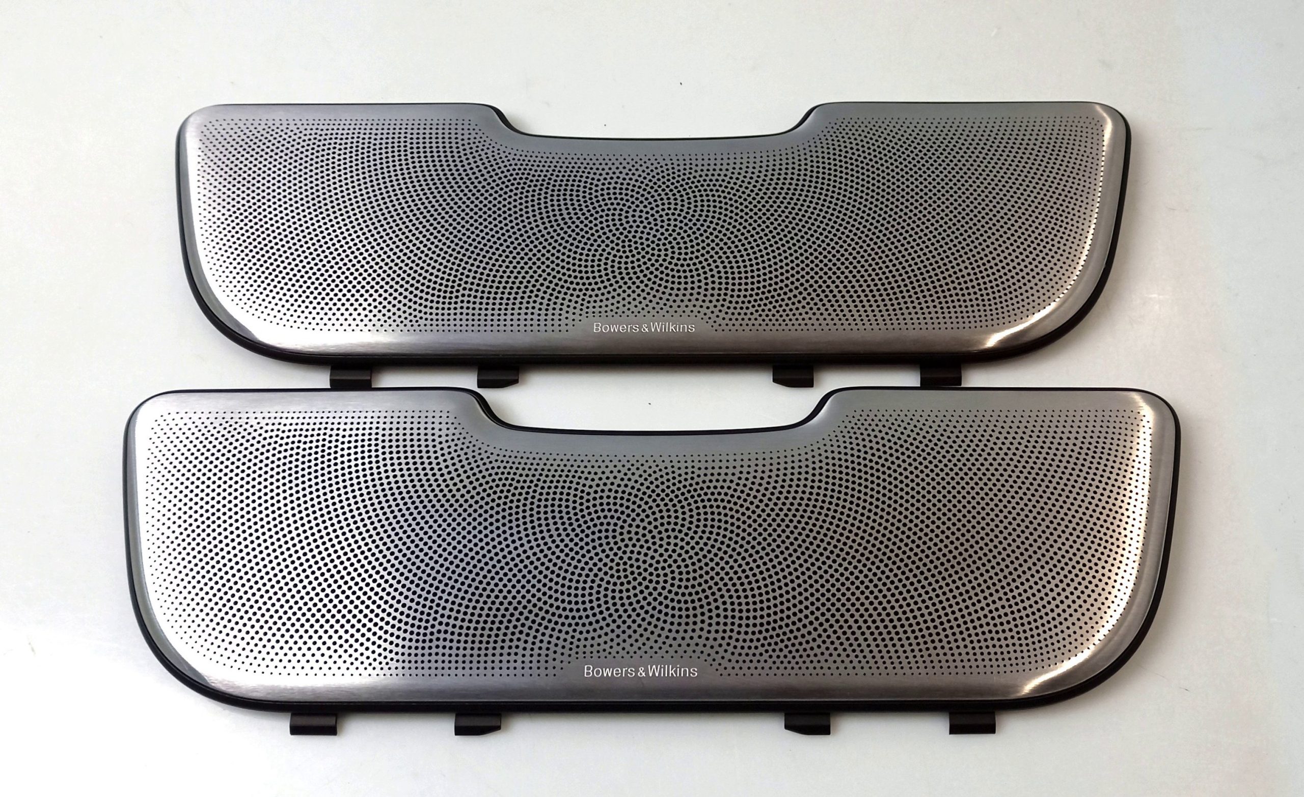 BMW 7 (G11 / G12) Side speaker trim/cover BMW 7 SERIES Side speaker trim/cover OEM 651393...