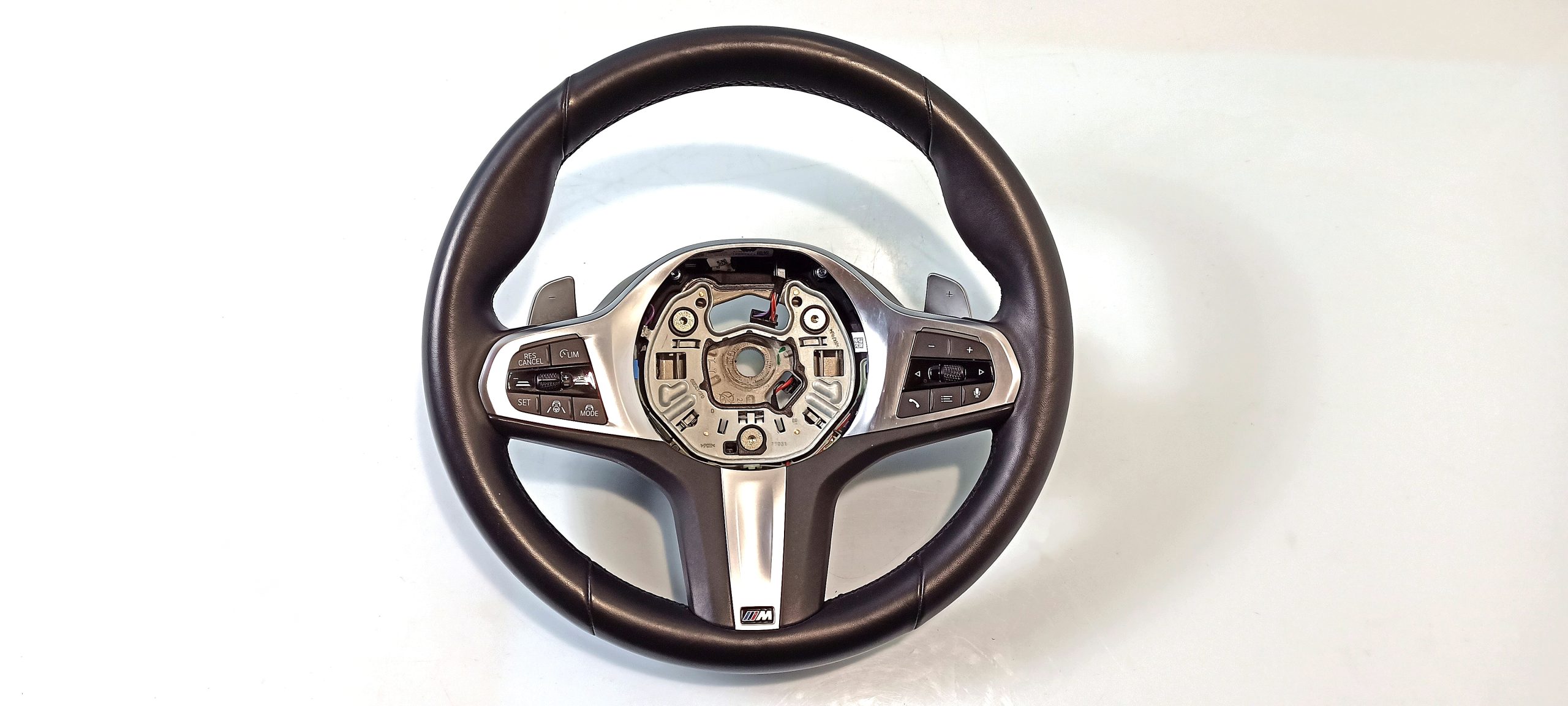 BMW 3 (G20 / G21) steering wheel BMW 3 SERIES Steering Wheel OEM 32308746674

Pa...