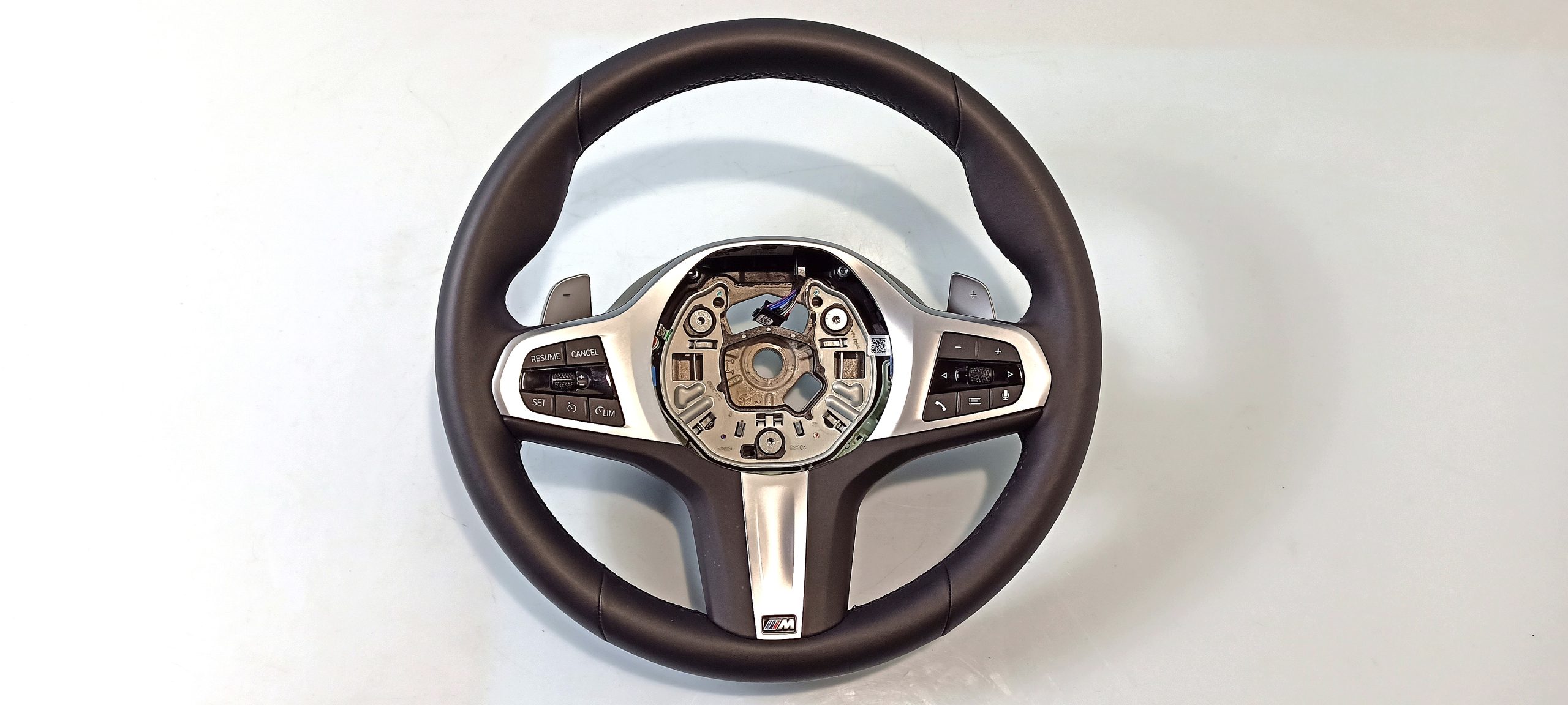 BMW 3 (G20 / G21) steering wheel BMW 3 SERIES Steering Wheel OEM 32308746676

Pa...