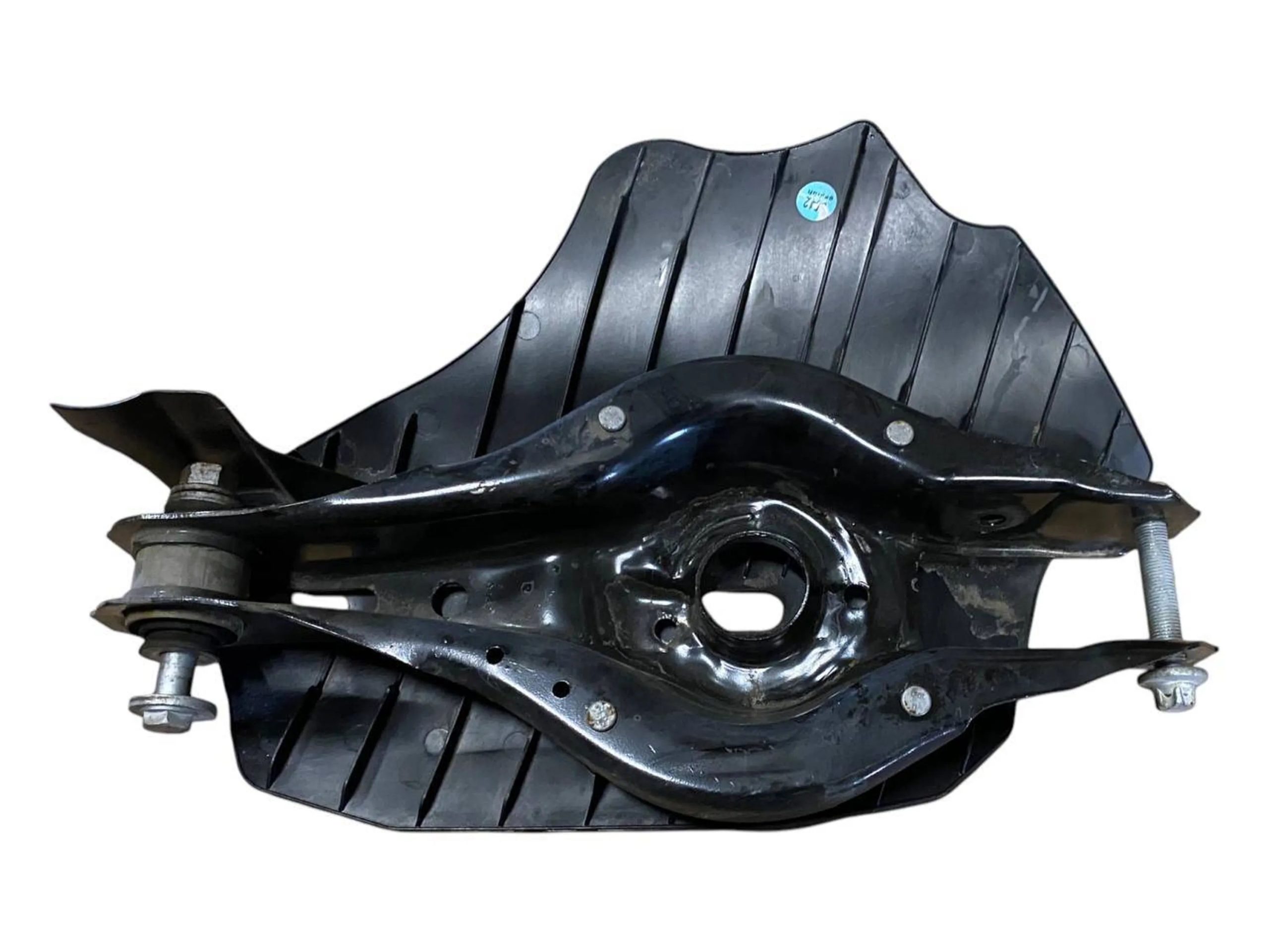 BMW 3 (F30 / F31) Rear upper control arm/wishbone BMW 3 SERIES Rear upper control arm/wishbone OE...