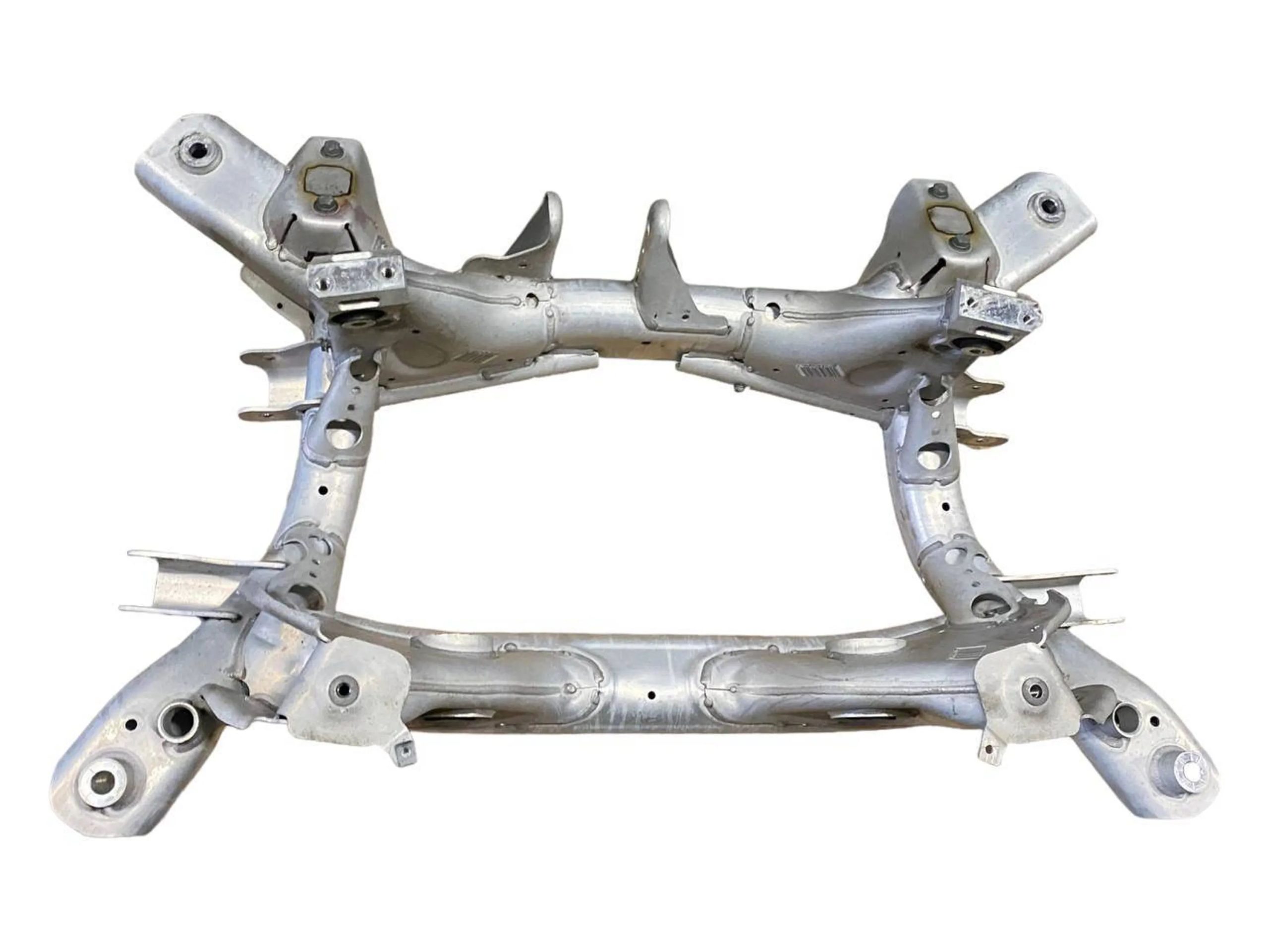 BMW 6 (F06 / F12 / F13) Rear subframe BMW 6 SERIES Rear subframe OEM 2284090

Part co...