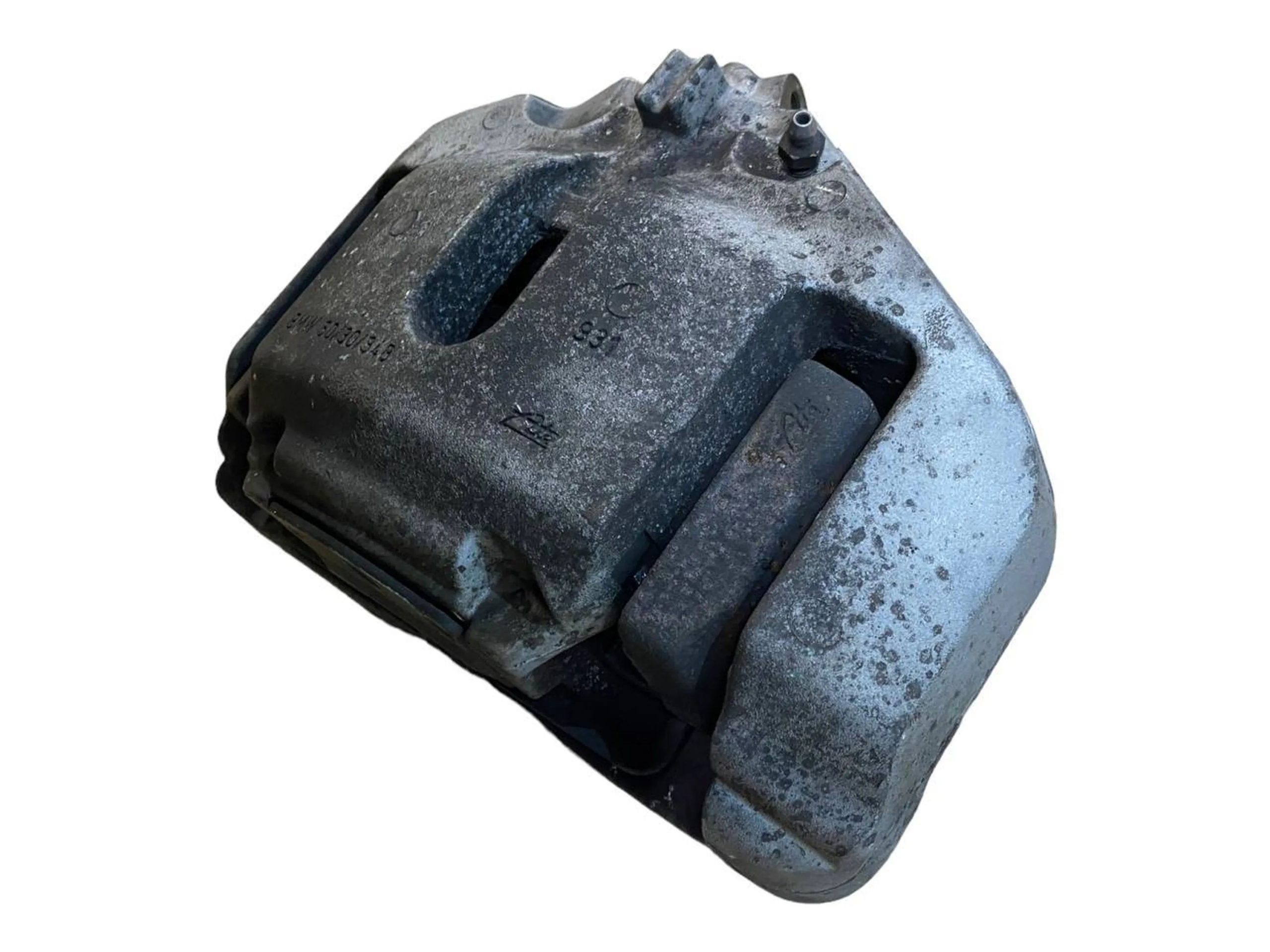 BMW 6 (F06 / F12 / F13) Front brake caliper BMW 6 SERIES Front brake caliper OEM 3411678681...