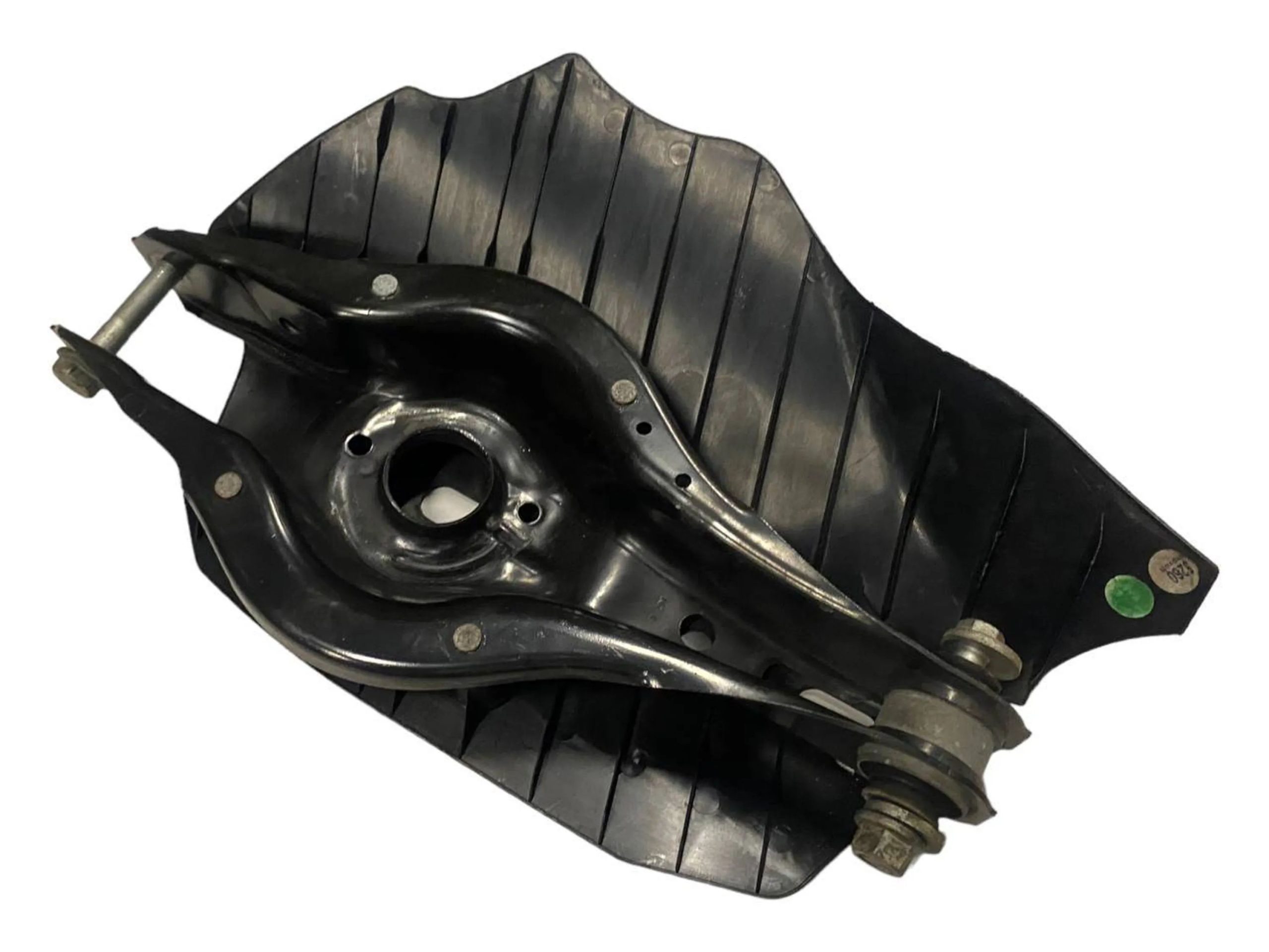 BMW 3 (F30 / F31) Rear upper control arm/wishbone BMW 3 SERIES Rear upper control arm/wishbone OE...