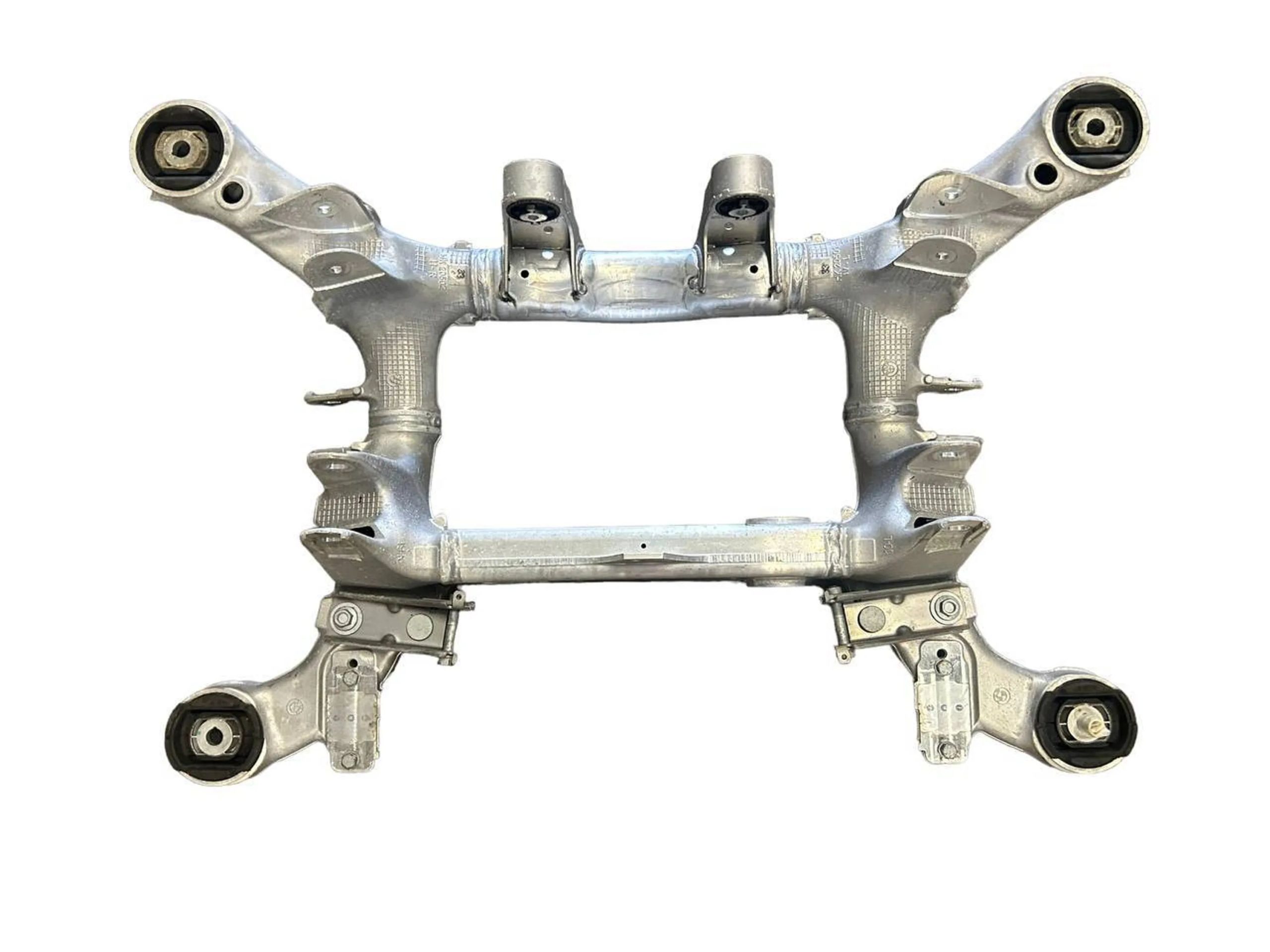 BMW 5 (F10 / F11) Rear subframe BMW 5 SERIES Rear subframe OEM 33316798545

Par...
