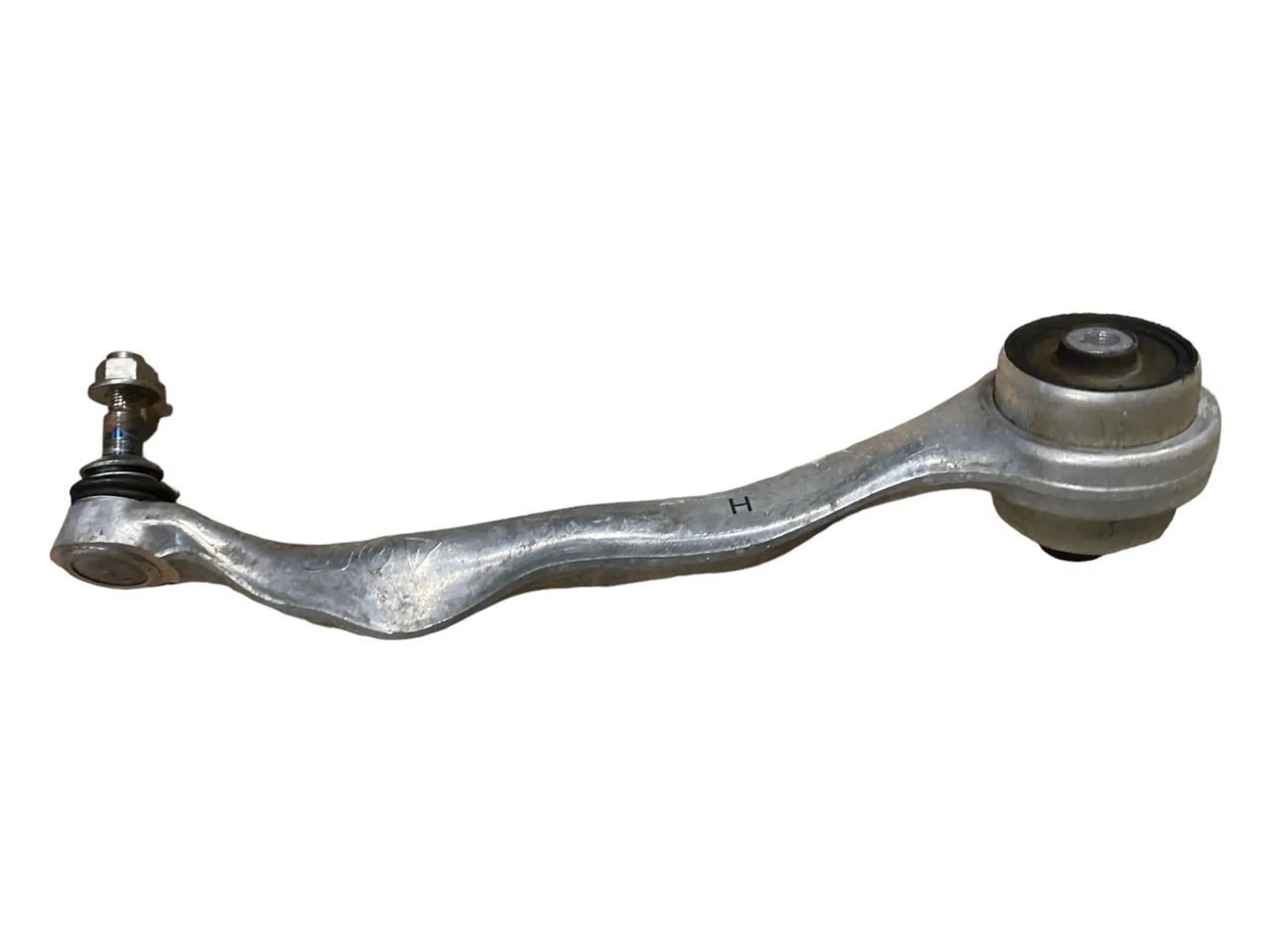 BMW 3 (F30 / F31) Front control arm BMW 3 SERIES Front control arm OEM 31126852991
...