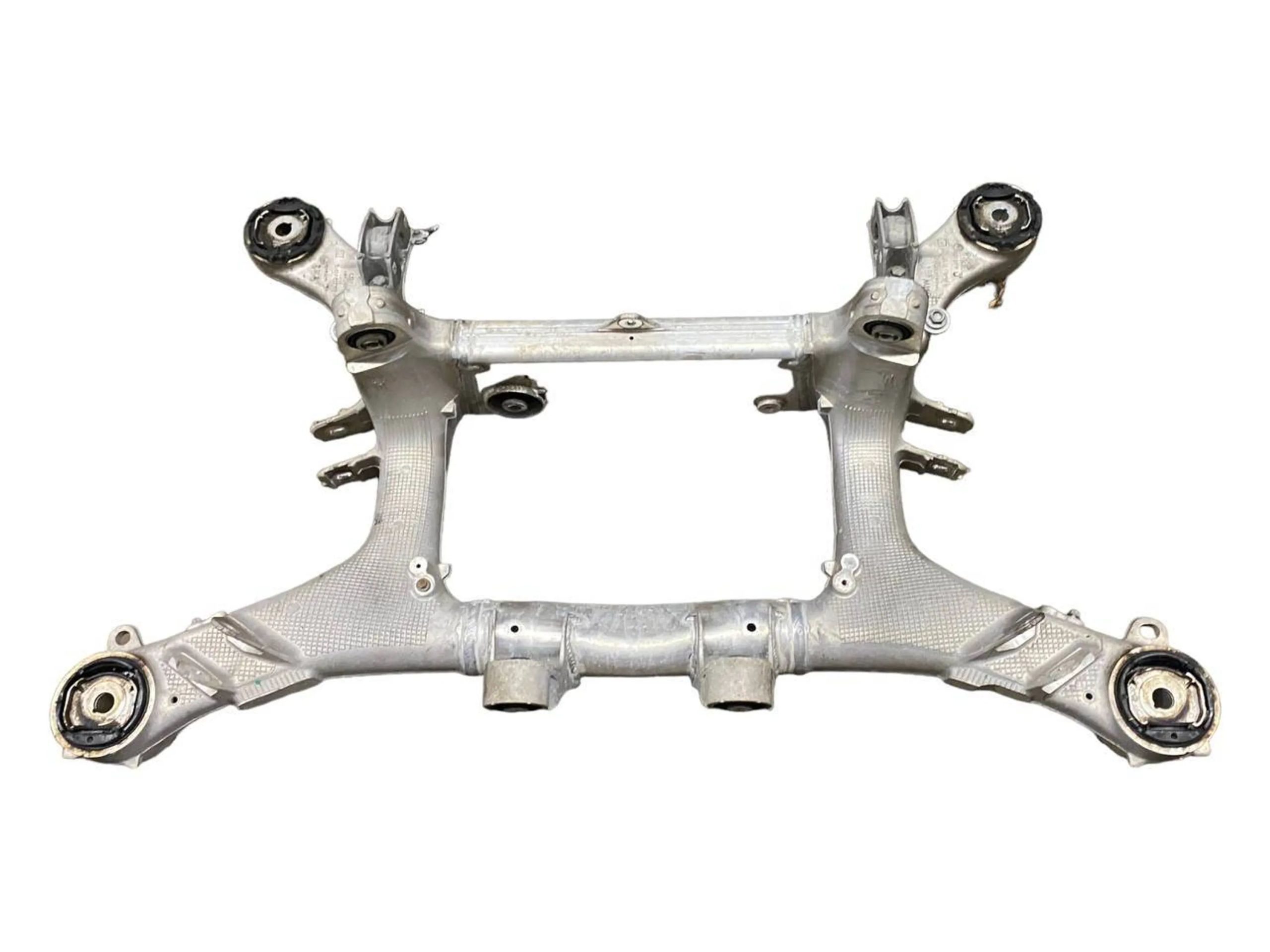 BMW 7 (G11 / G12) Rear subframe BMW 7 SERIES Rear subframe OEM 33316861096

Par...