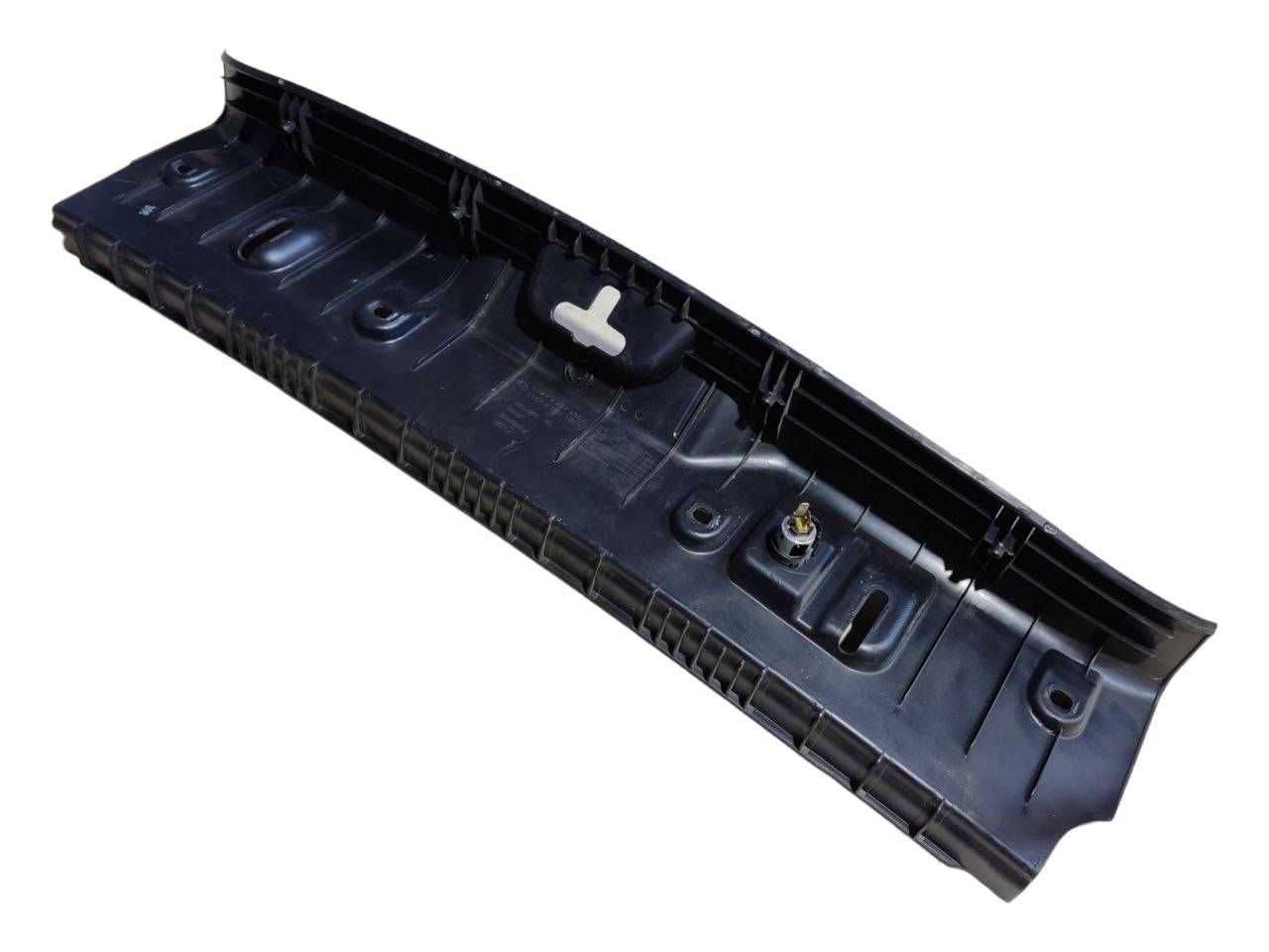 BMW 5 (F10 / F11) Trunk/boot sill cover protection BMW 5 SERIES Trunk/boot sill cover protection O...