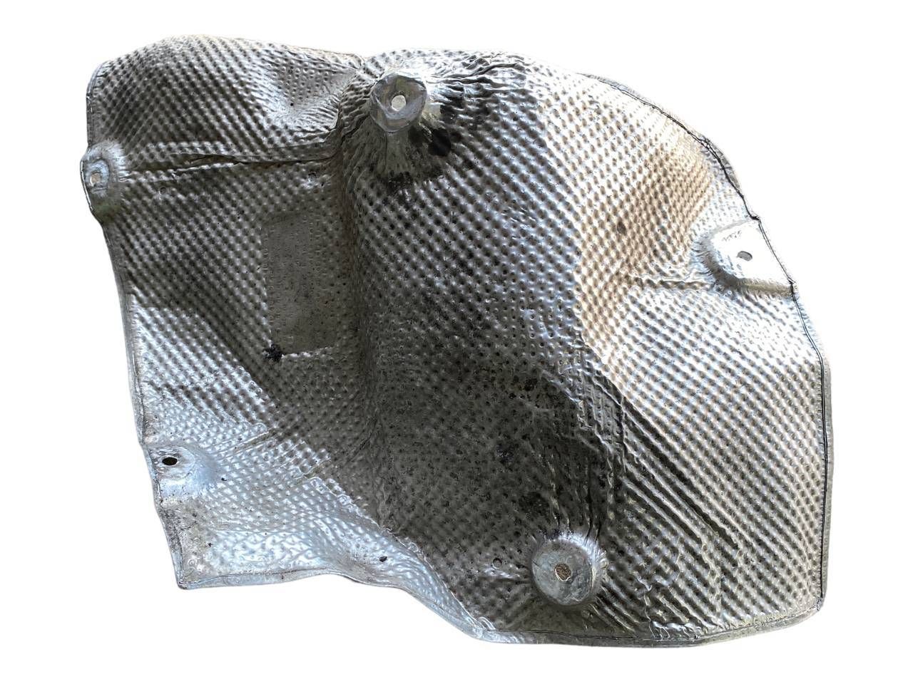 BMW 5 (F10 / F11) Exhaust heat shield BMW 5 SERIES Exhaust heat shield OEM 5148719349...