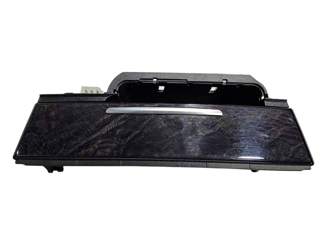 BMW 7 (G11 / G12) Car ashtray