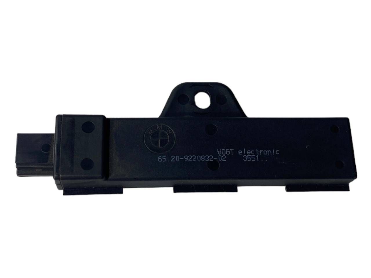 BMW 2 (F22 / F23) Aerial antenna amplifier
