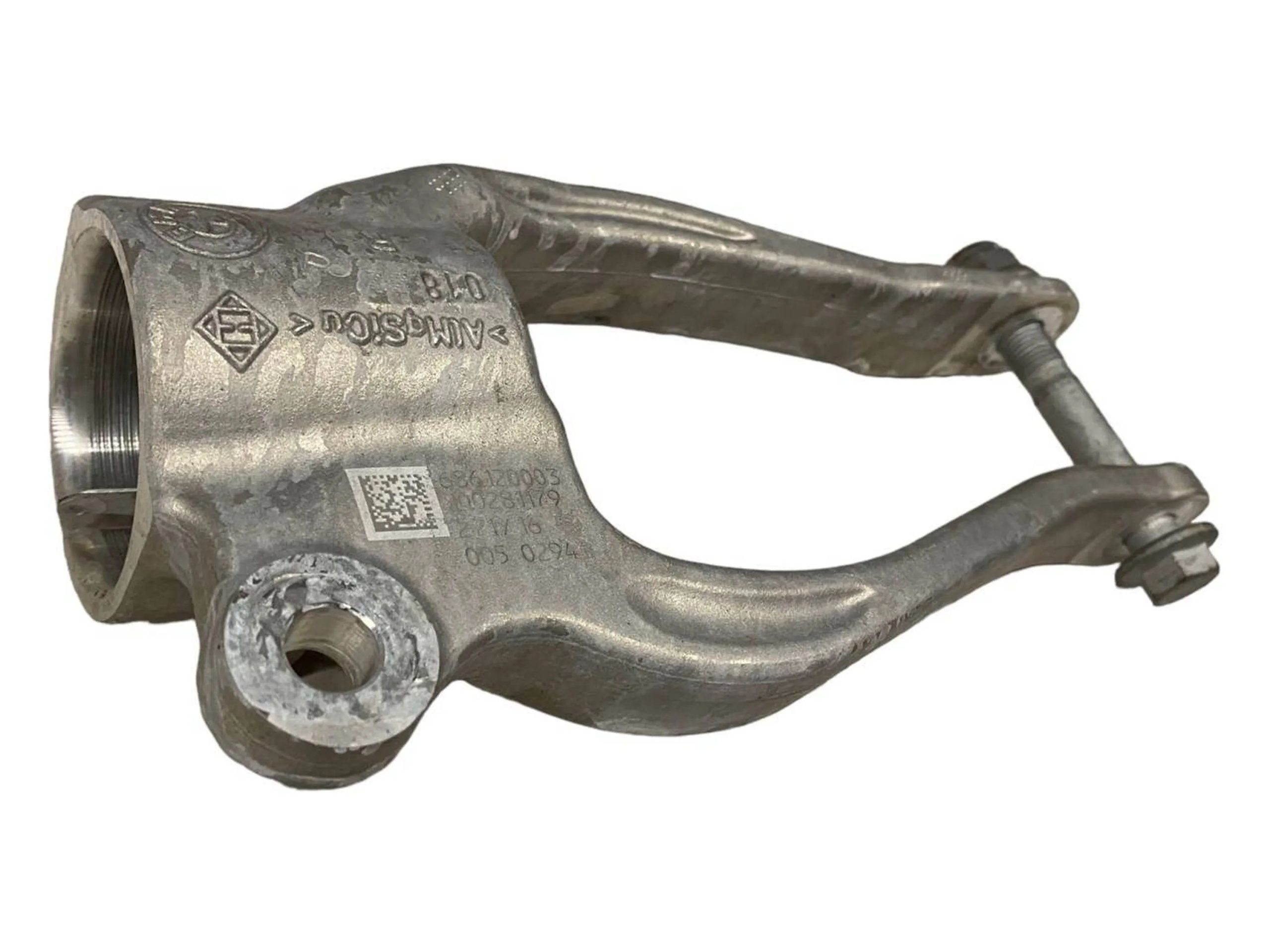 Lower shock absorber bracket