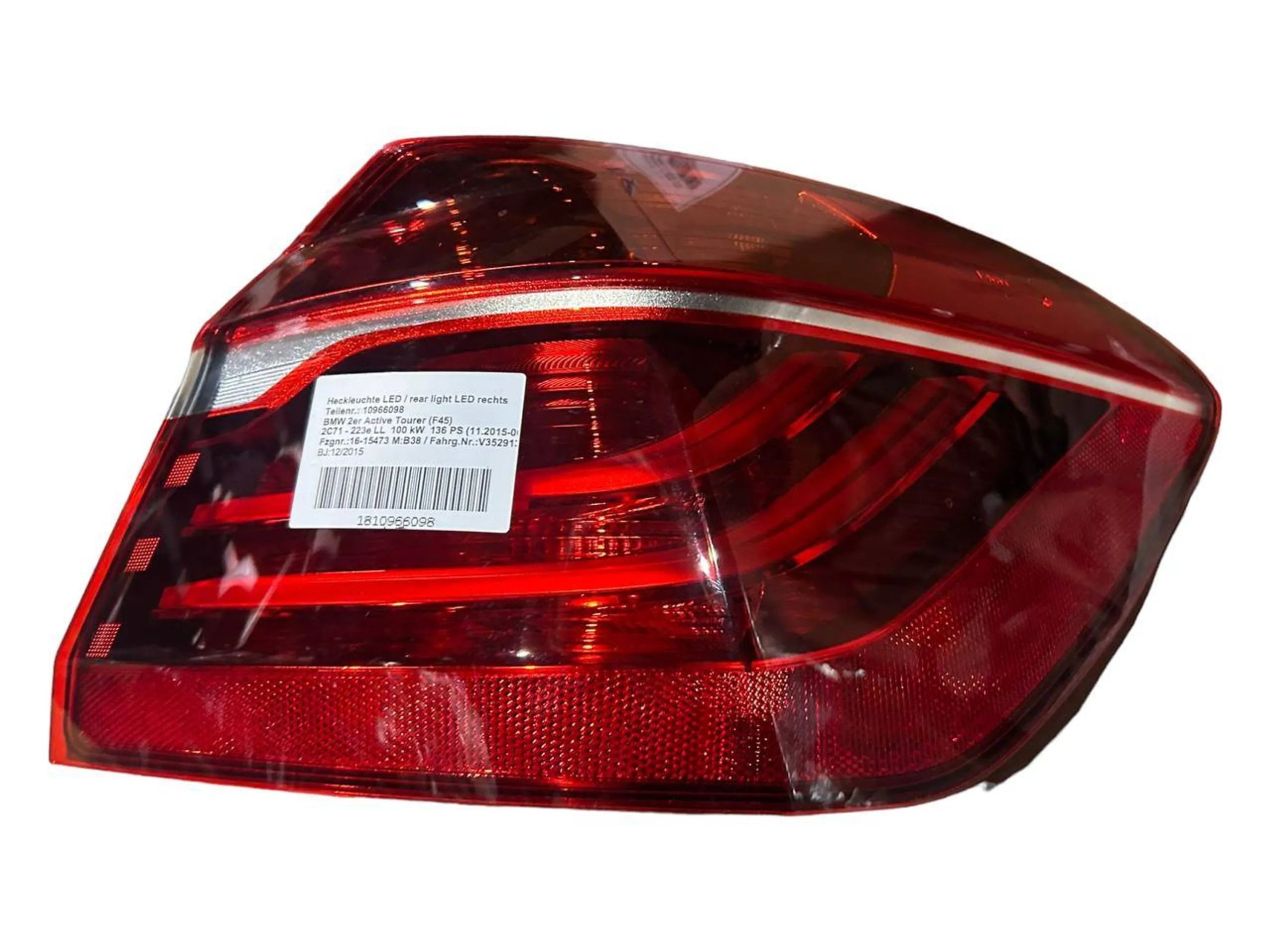 BMW 2 (F22 / F23) Rear/tail lights BMW 2 SERIES Rear/tail lights OEM 63217311060

...