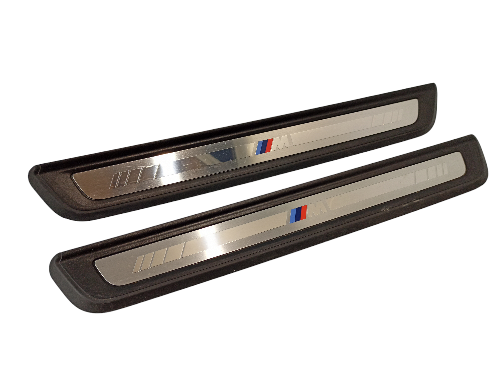BMW 4 (G22 / G23 / G26)  Foot area side trim BMW 4 SERIES Foot area side trim OEM 5147807973...