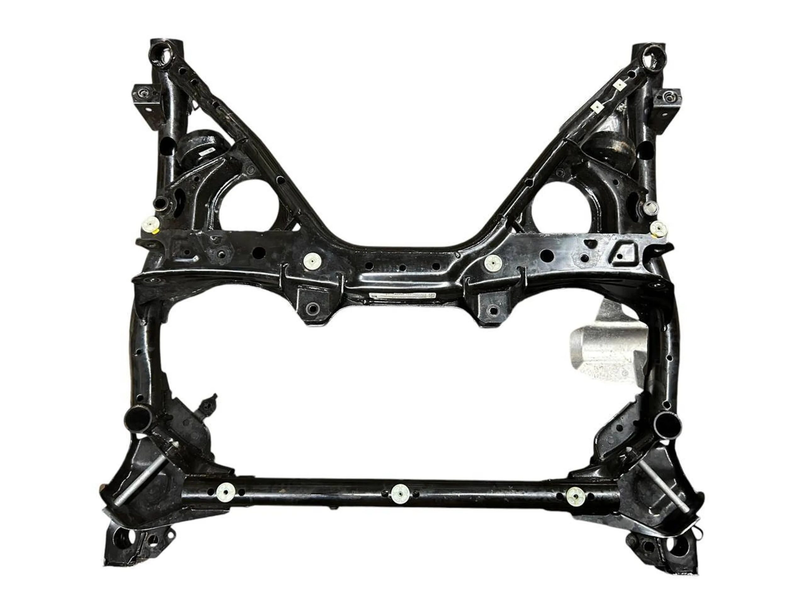 BMW 4 (F32 / F33 / F36) Front subframe BMW 4 SERIES Front subframe OEM 31106866981

Pa...