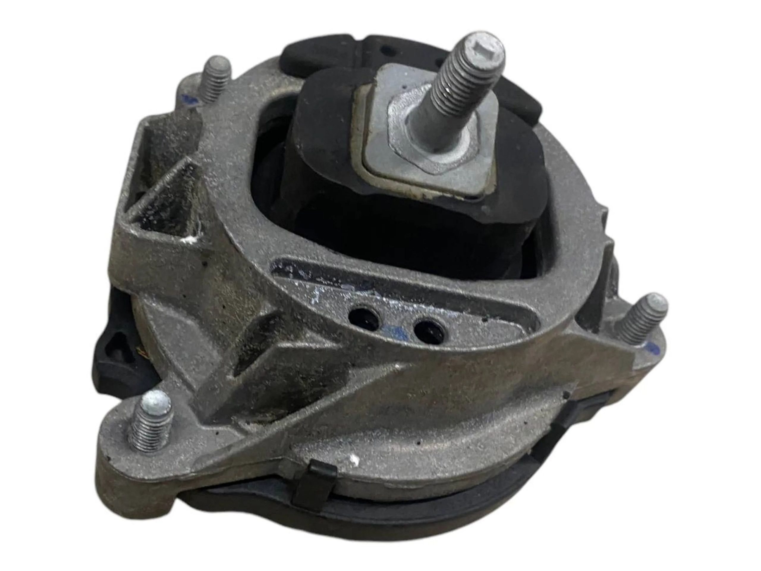 BMW 3 (F30 / F31) Engine mount bracket BMW 3 SERIES Engine mount bracket OEM 221167876...