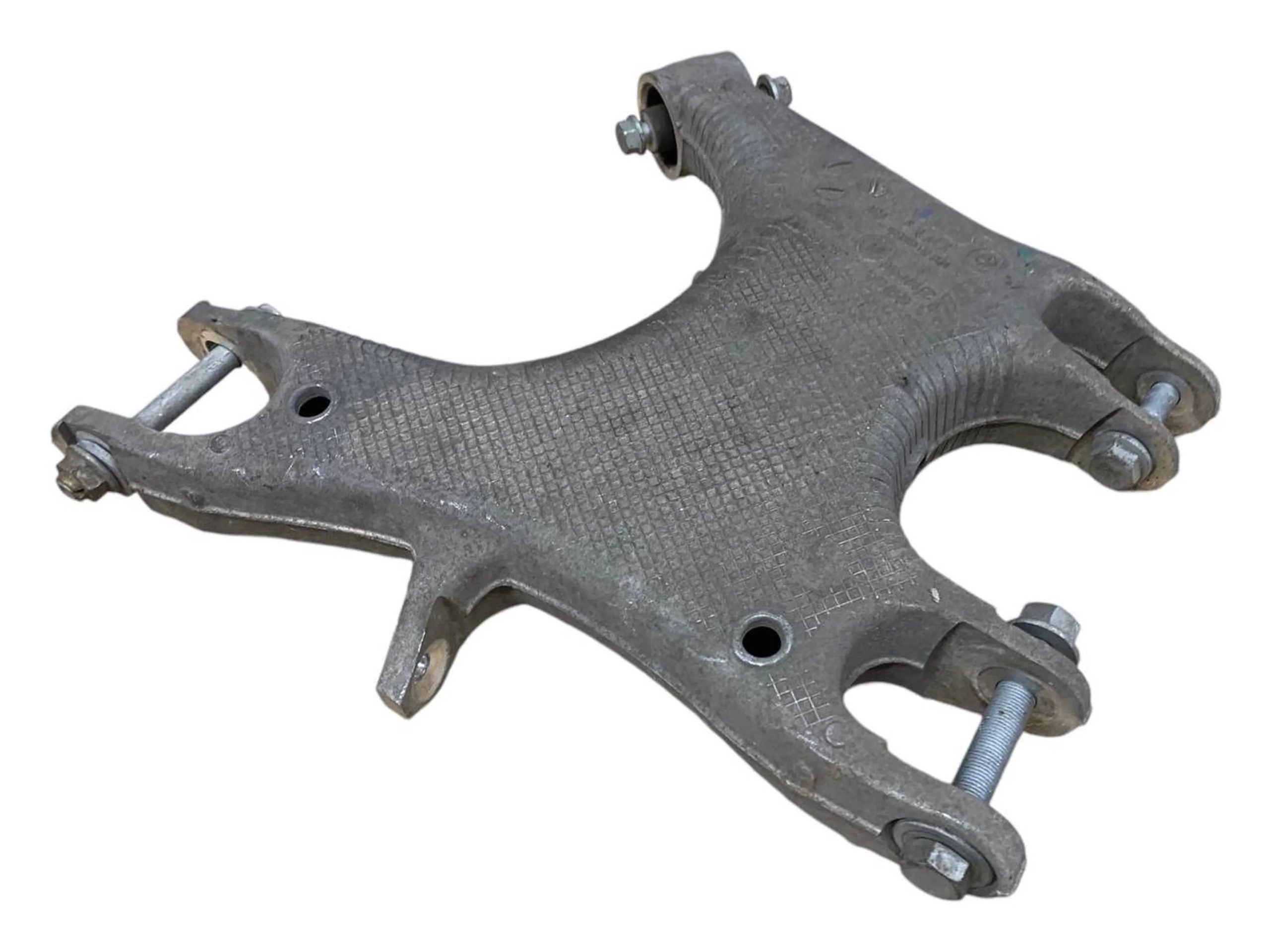 BMW 6 (F06 / F12 / F13) Rear upper control arm/wishbone BMW 6 SERIES Rear upper control arm/wishbone OE...