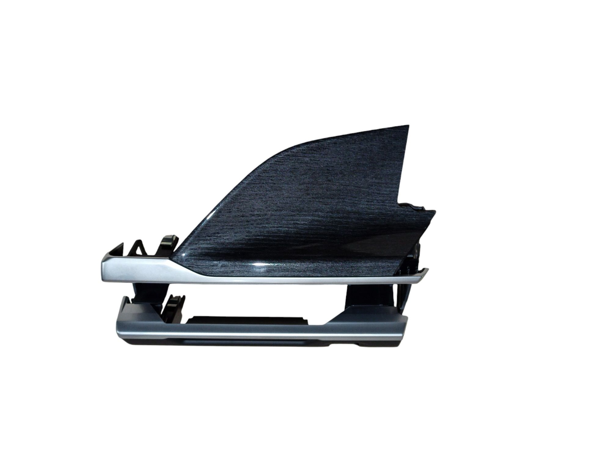 BMW 7 / i7 (G70) Dashboard Trim BMW 7' G70 Dashboard Trim OEM 51459628405

Part...