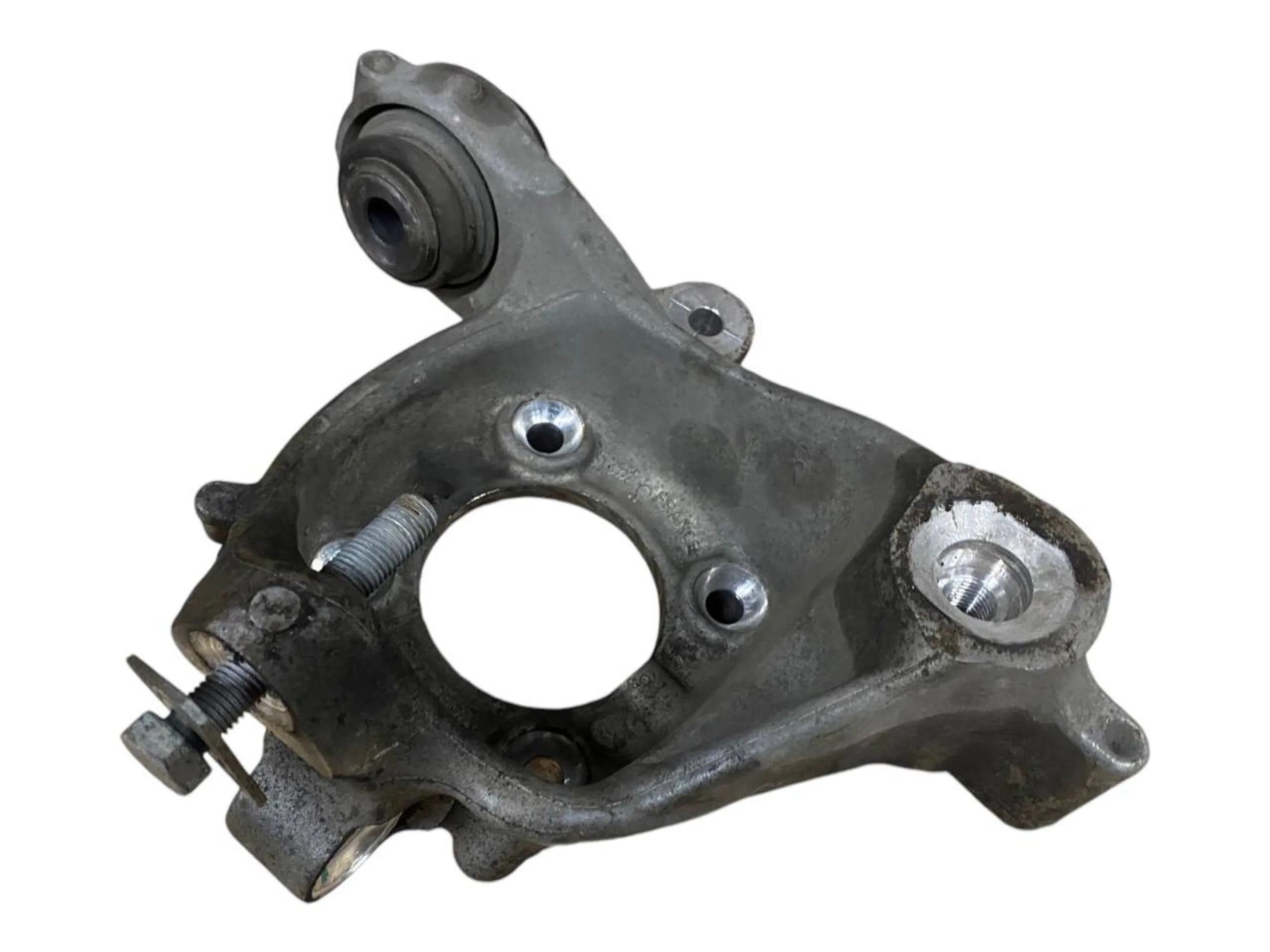 BMW 6 (F06 / F12 / F13) Rear wheel hub spindle/knuckle BMW 6 SERIES Rear wheel hub spindle/knuckle OEM...