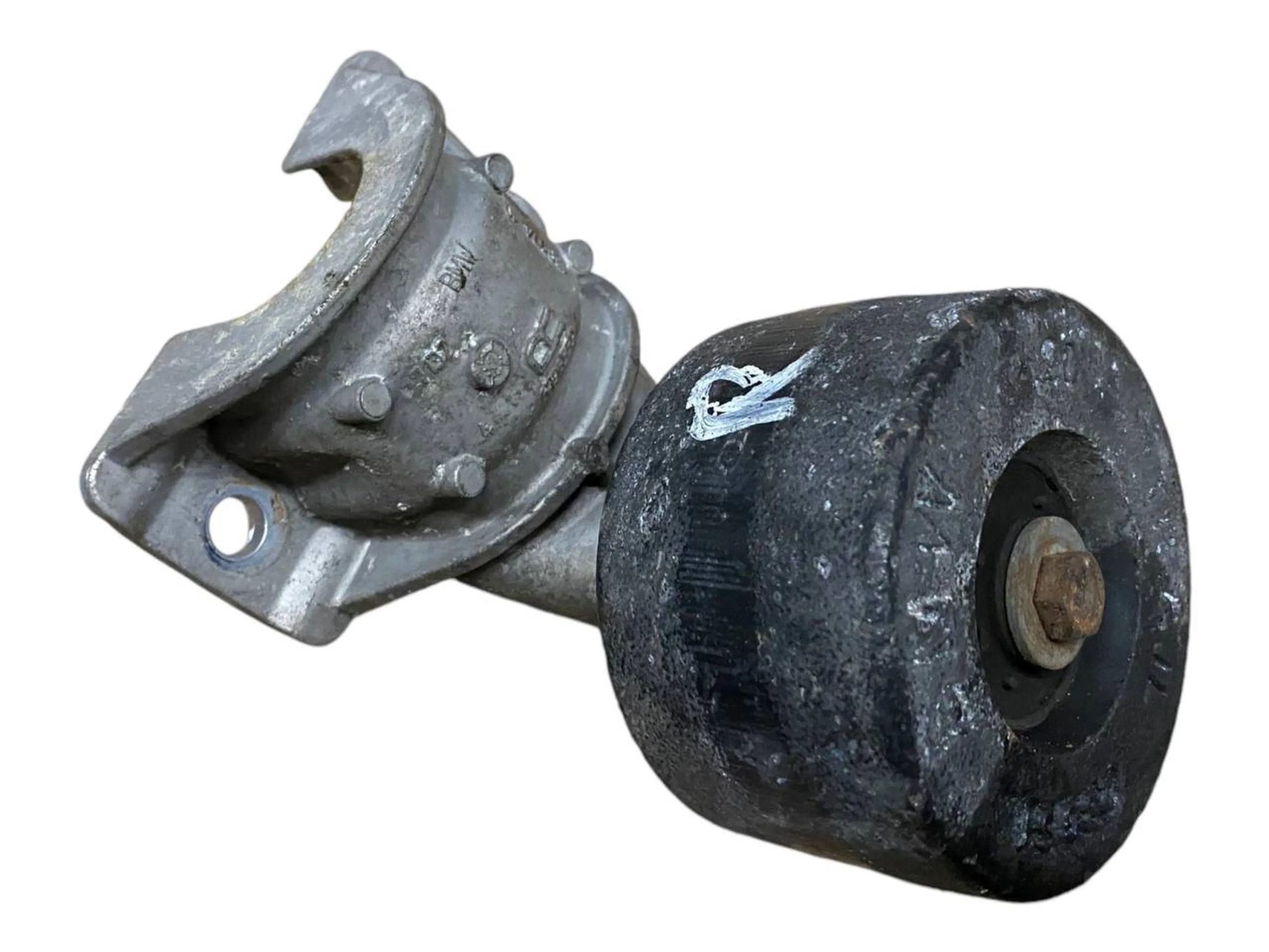 BMW 6 (F06 / F12 / F13) Sway bar bush bracket, rear BMW 6 SERIES Sway bar bush bracket, rear OEM 33...