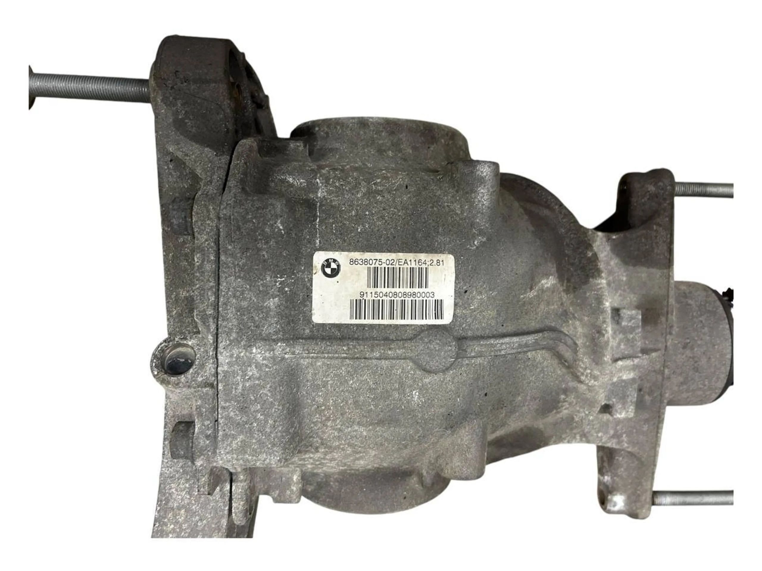 BMW 7 (G11 / G12) задний редуктор BMW 7 SERIES Rear differential OEM 33108638075
...