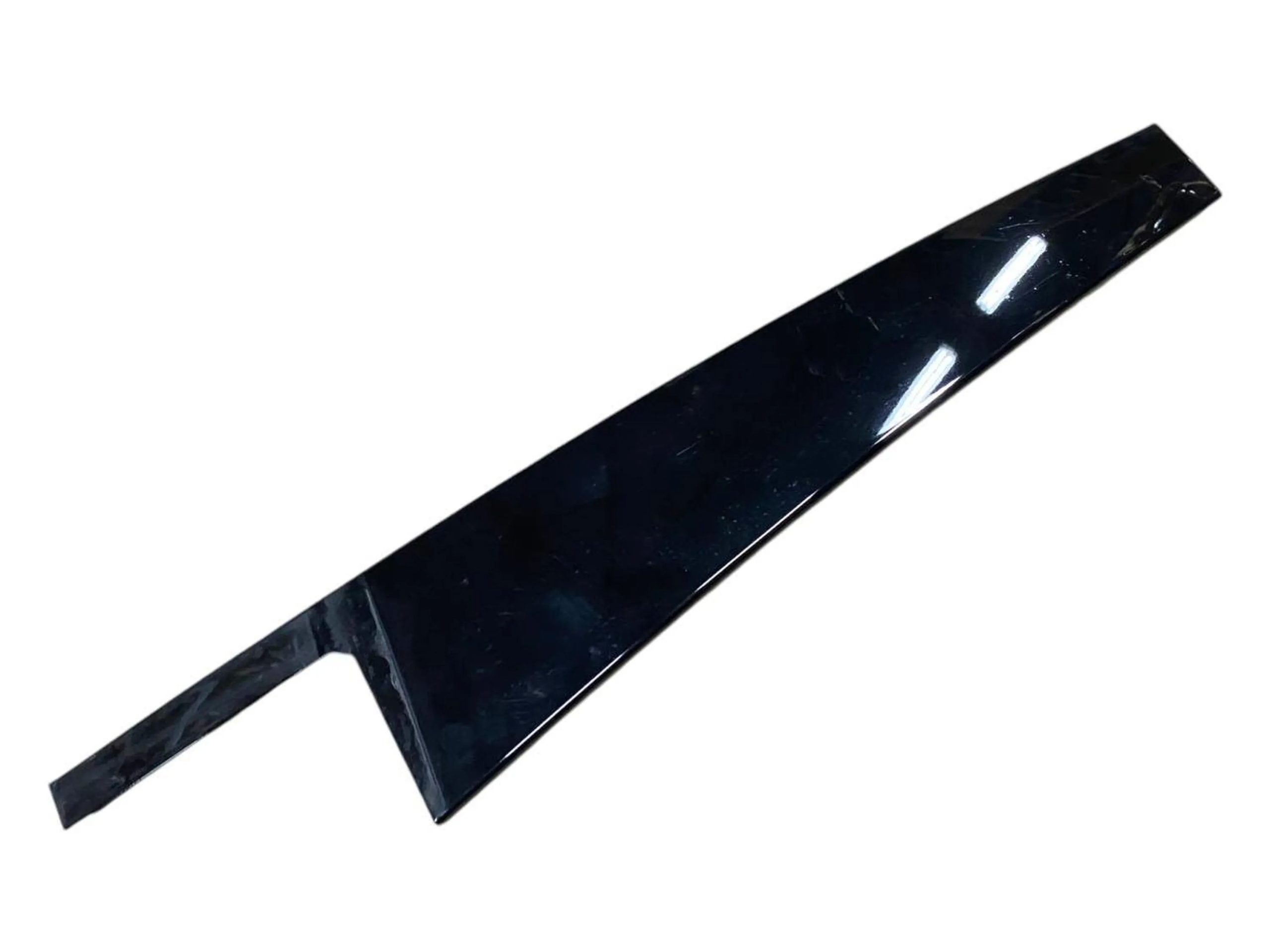 BMW 7 (G11 / G12) Rear door glass trim molding BMW 7 SERIES Rear door glass trim molding OEM 2...
