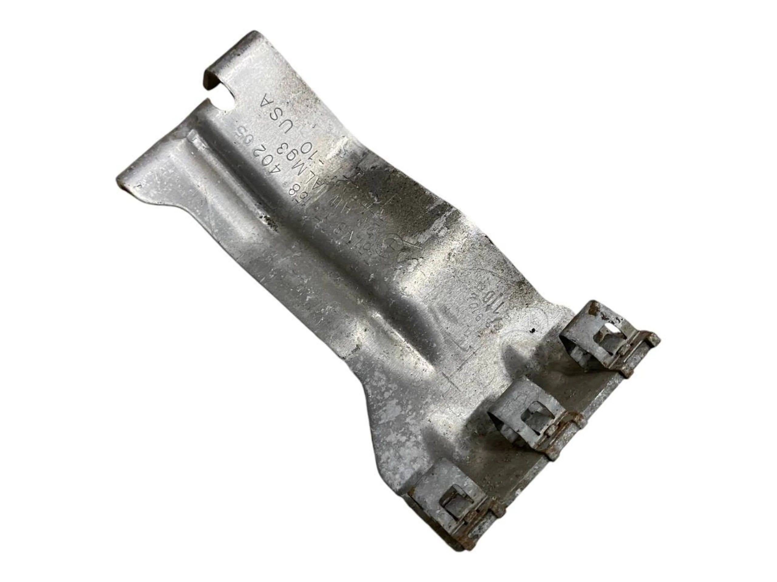 BMW X6 (E71 / E72) Fuel tank mounting bracket BMW X6 Fuel tank mounting bracket OEM 514871584...