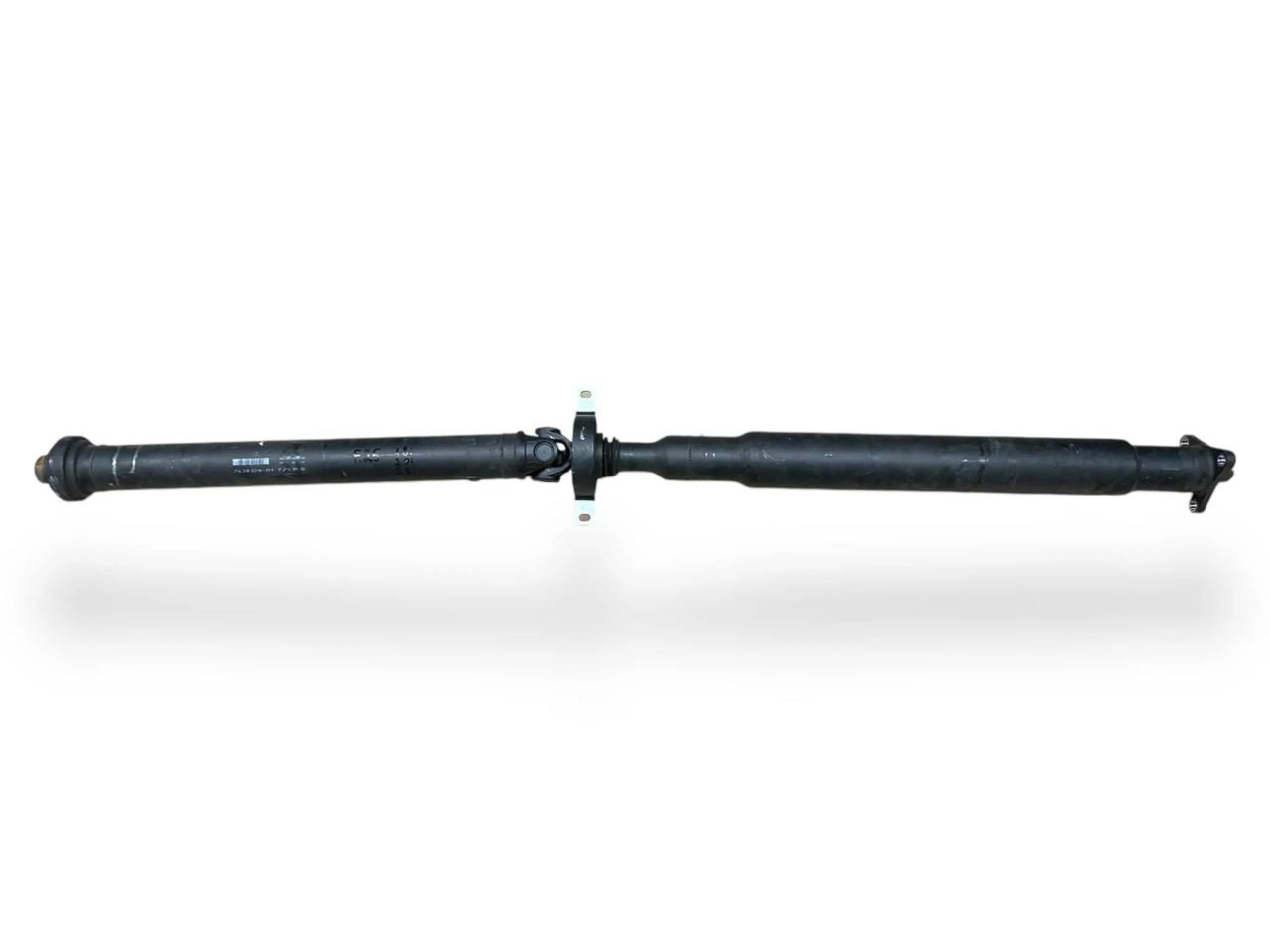 BMW X3 (F25) Drive shaft (set) BMW X3 Drive shaft (set) OEM 26107638328

Part ...