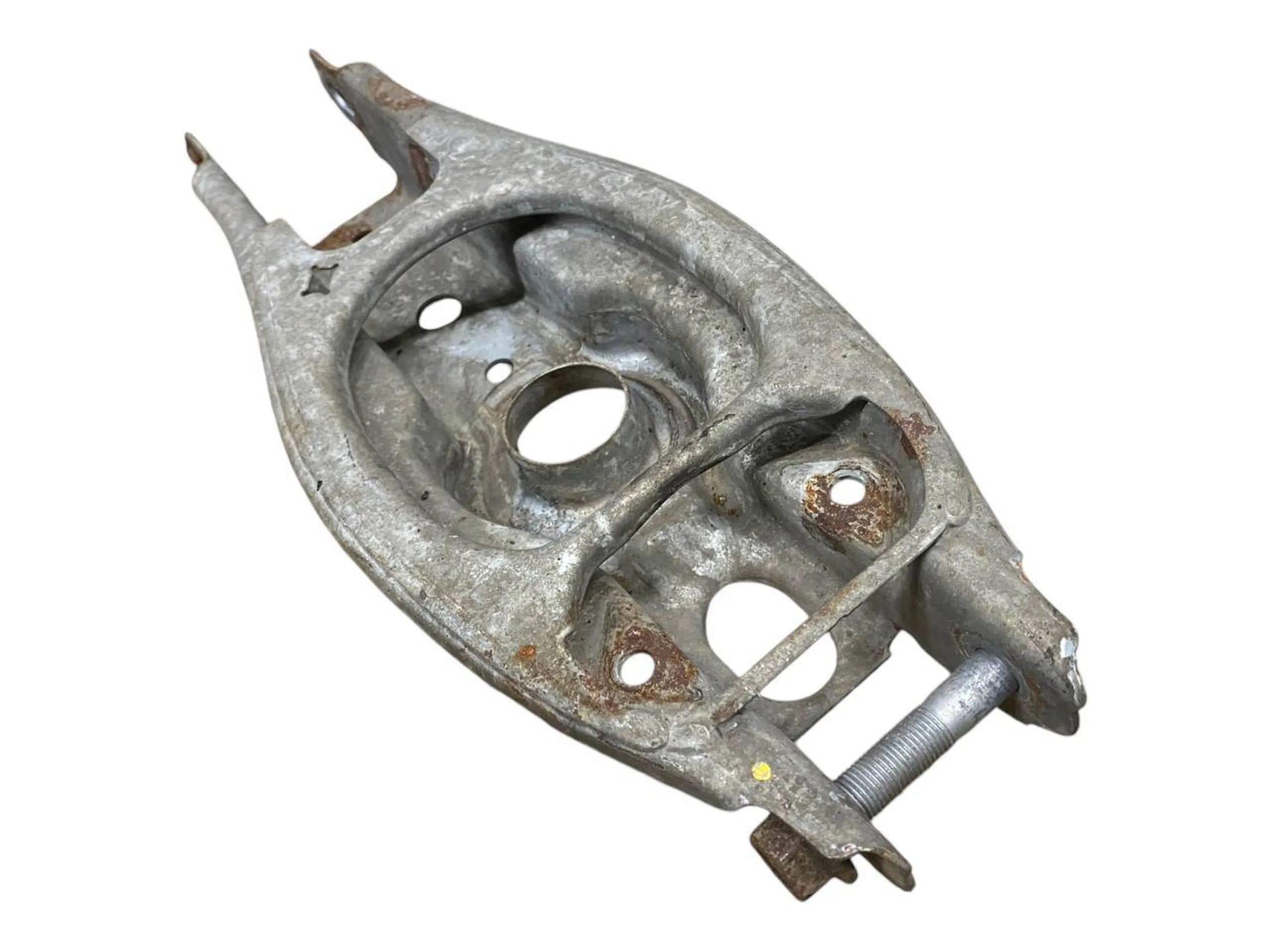 BMW X1 (E84) Rear upper control arm/wishbone BMW X1 Rear upper control arm/wishbone OEM 3332...
