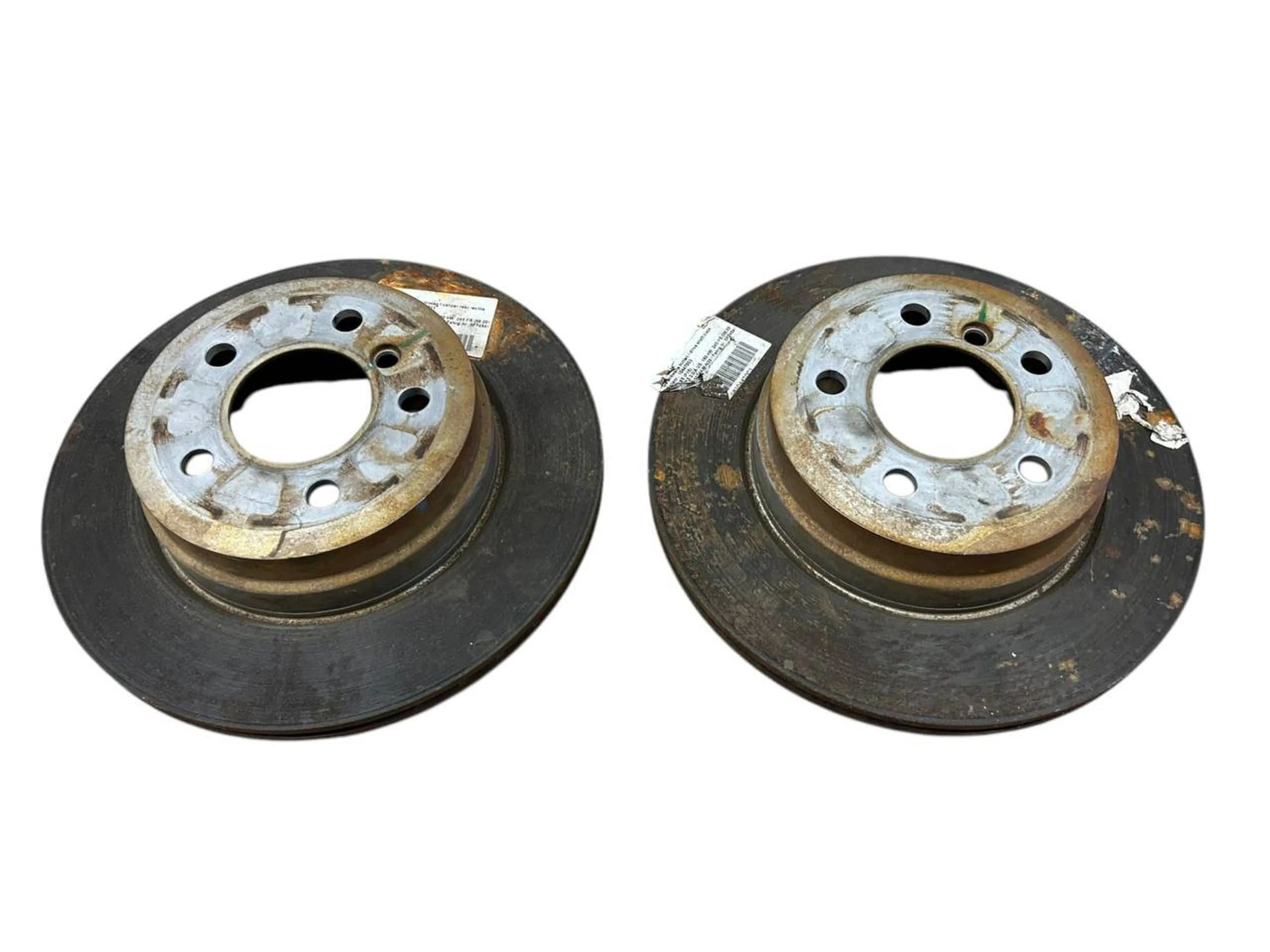 BMW X5 (E70) Rear brake disc BMW X5 Rear brake disc OEM 0F74541

Part codes:...