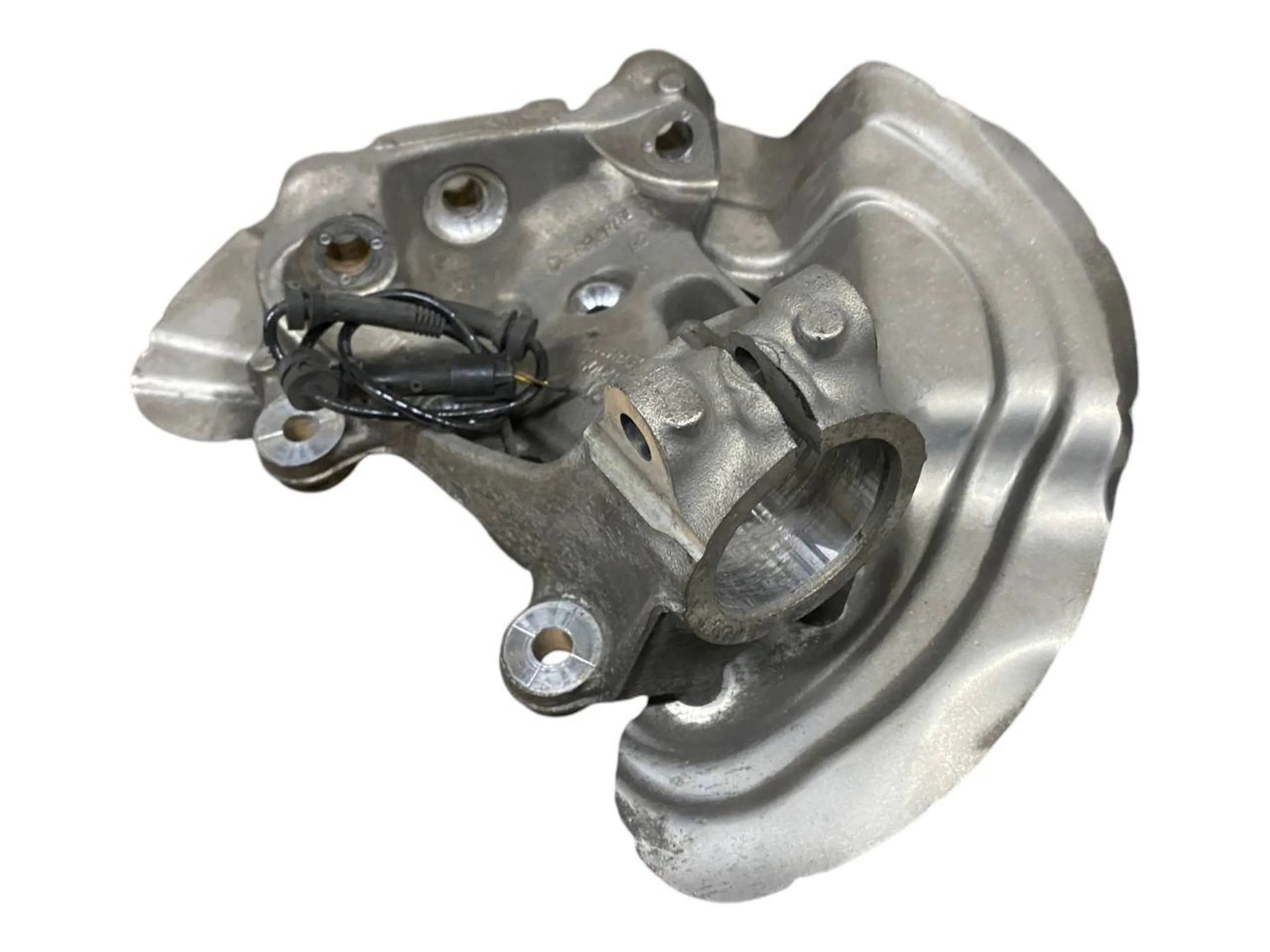 BMW 3 (F30 / F31) Front wheel hub spindle knuckle BMW 3 SERIES Front wheel hub spindle knuckle OE...