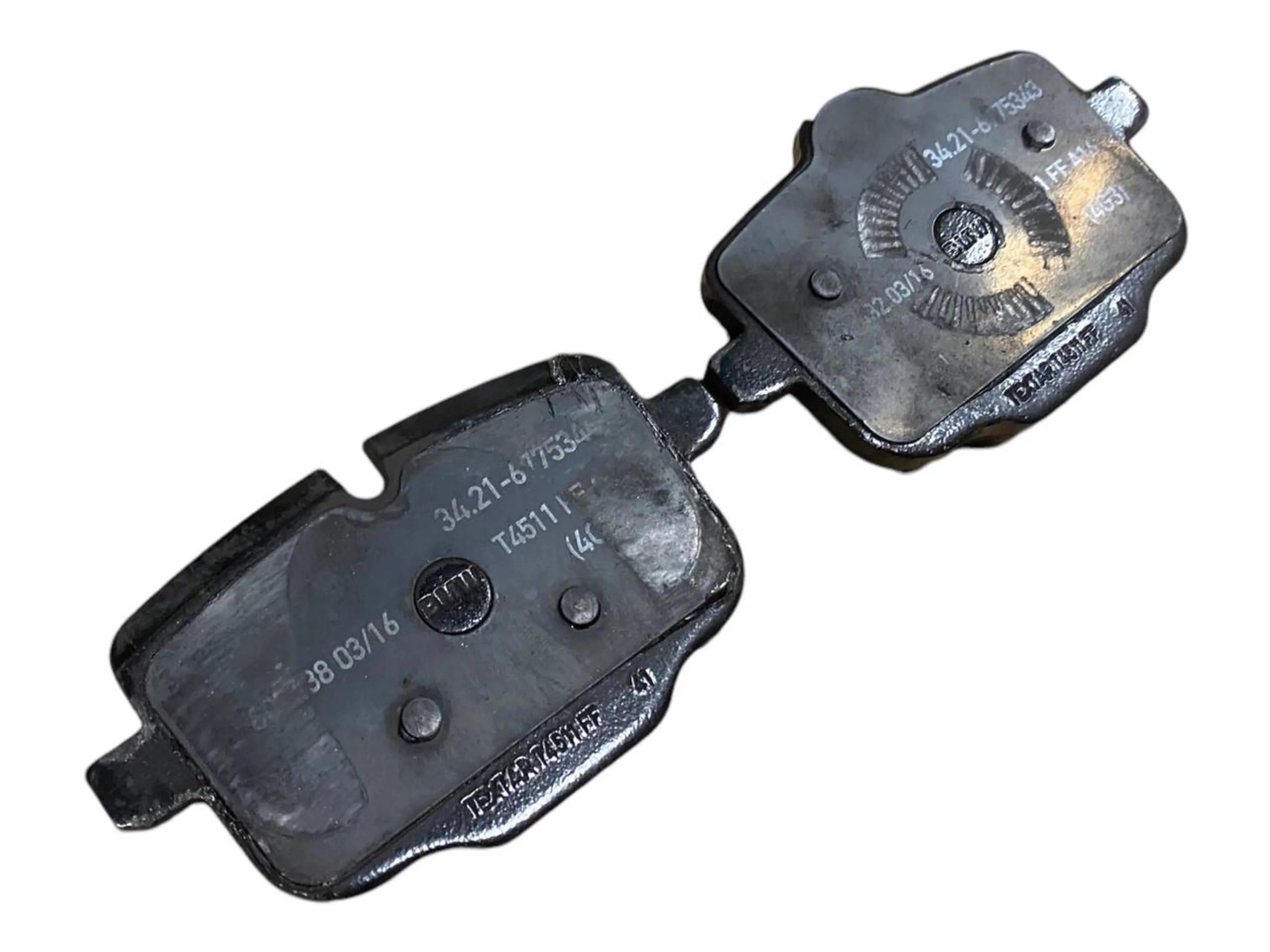 BMW 5 (F10 / F11) Brake pads (rear) BMW 5 SERIES Brake pads (rear) OEM 34216775343
...