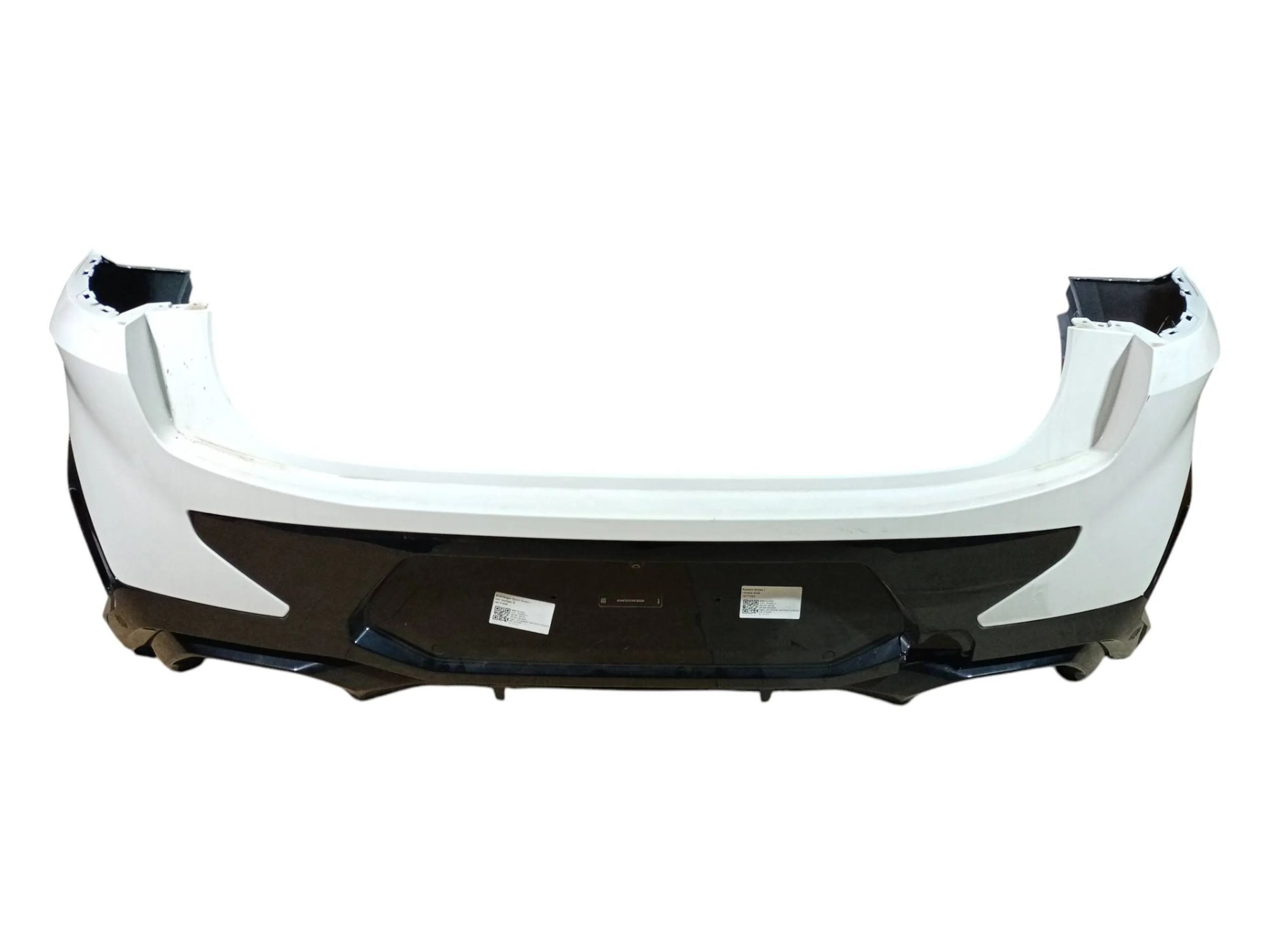 BMW X4 (G02) rear bumper BMW X4 Rear bumper OEM 51125A40FE1

Part codes:...