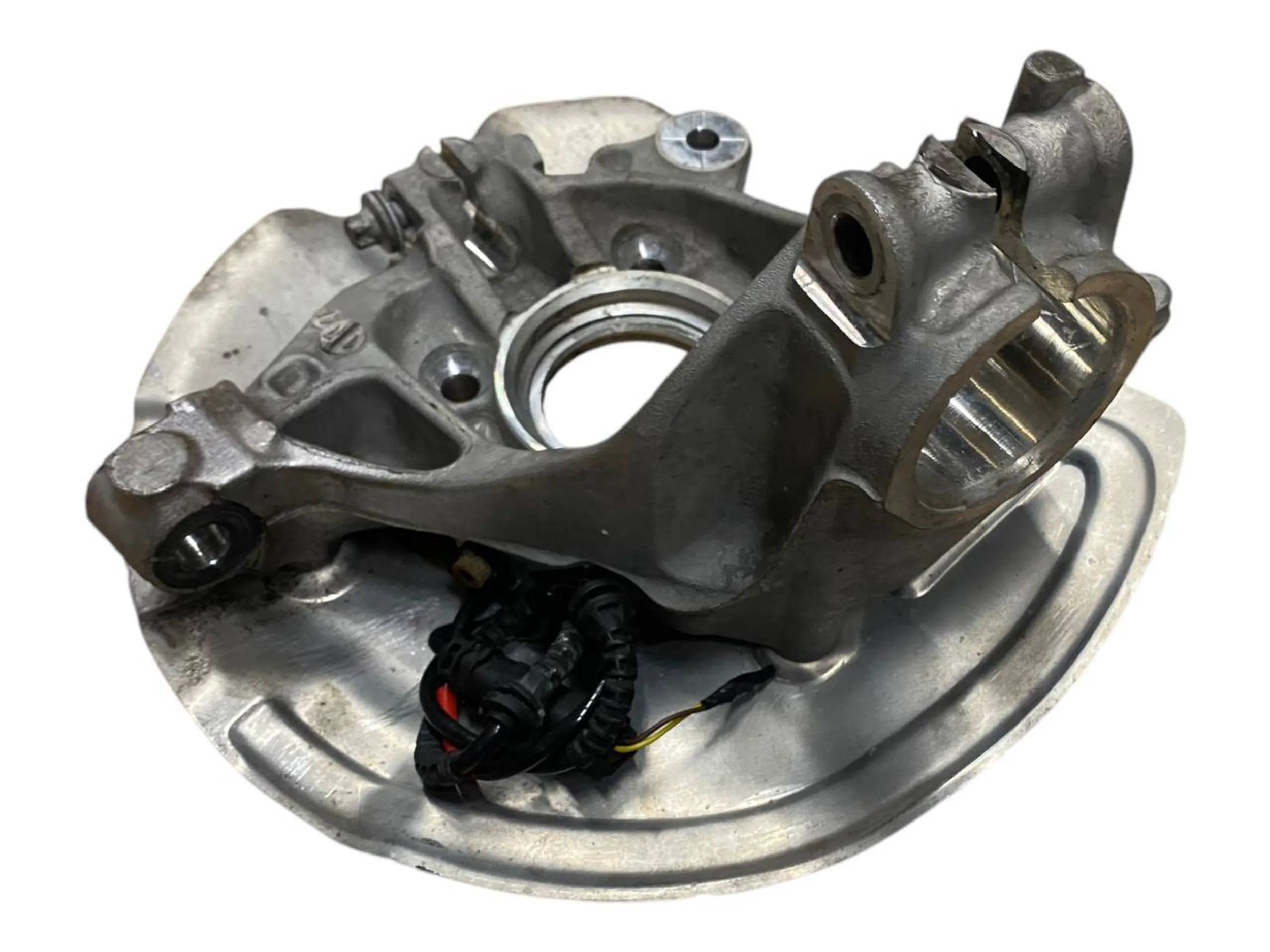 BMW 5 / i5 (G60 / G61) Front wheel hub spindle knuckle