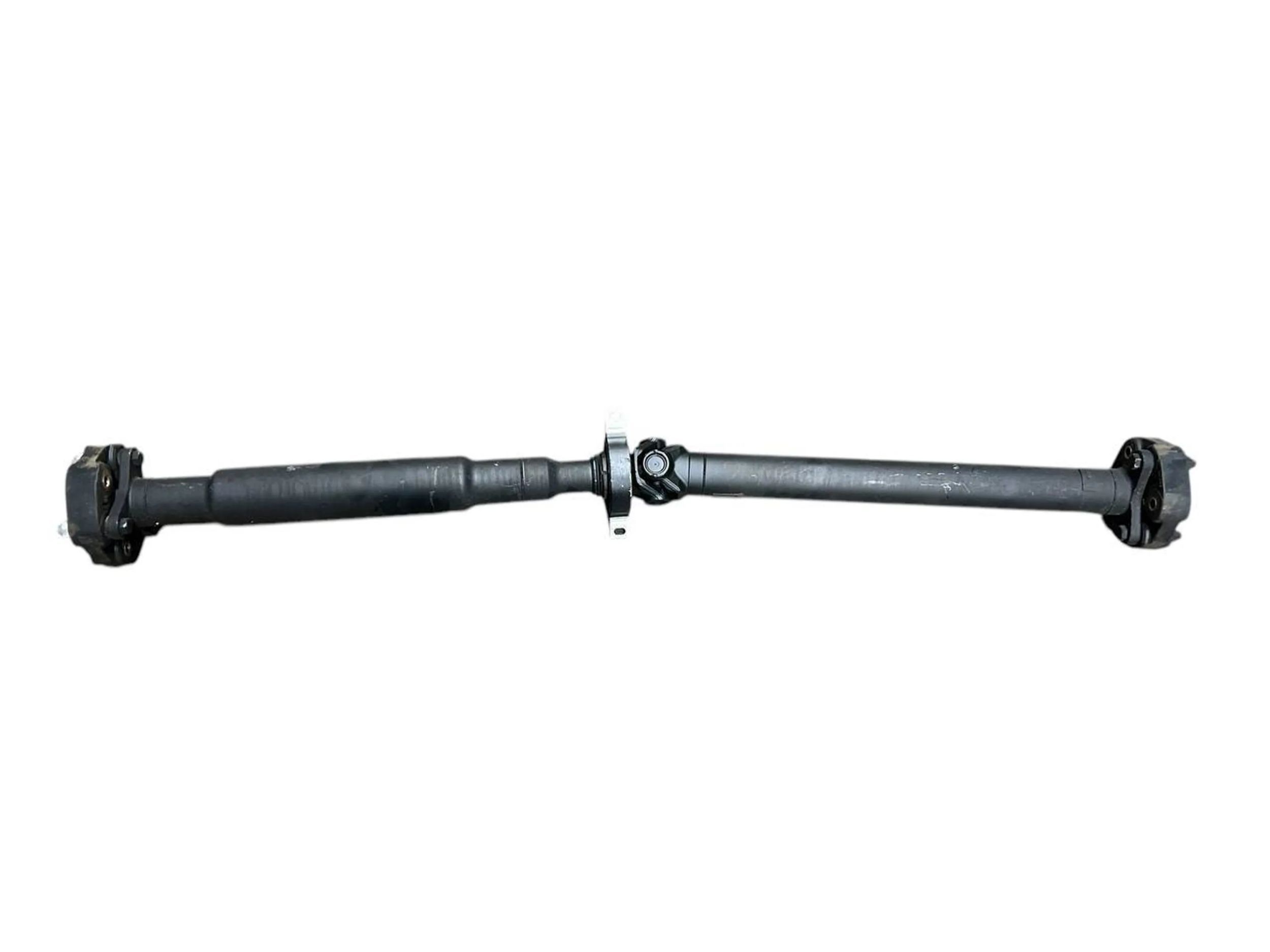 BMW X5 (F15) Drive shaft (set) BMW X5 Drive shaft (set) OEM 26107850370

Part ...