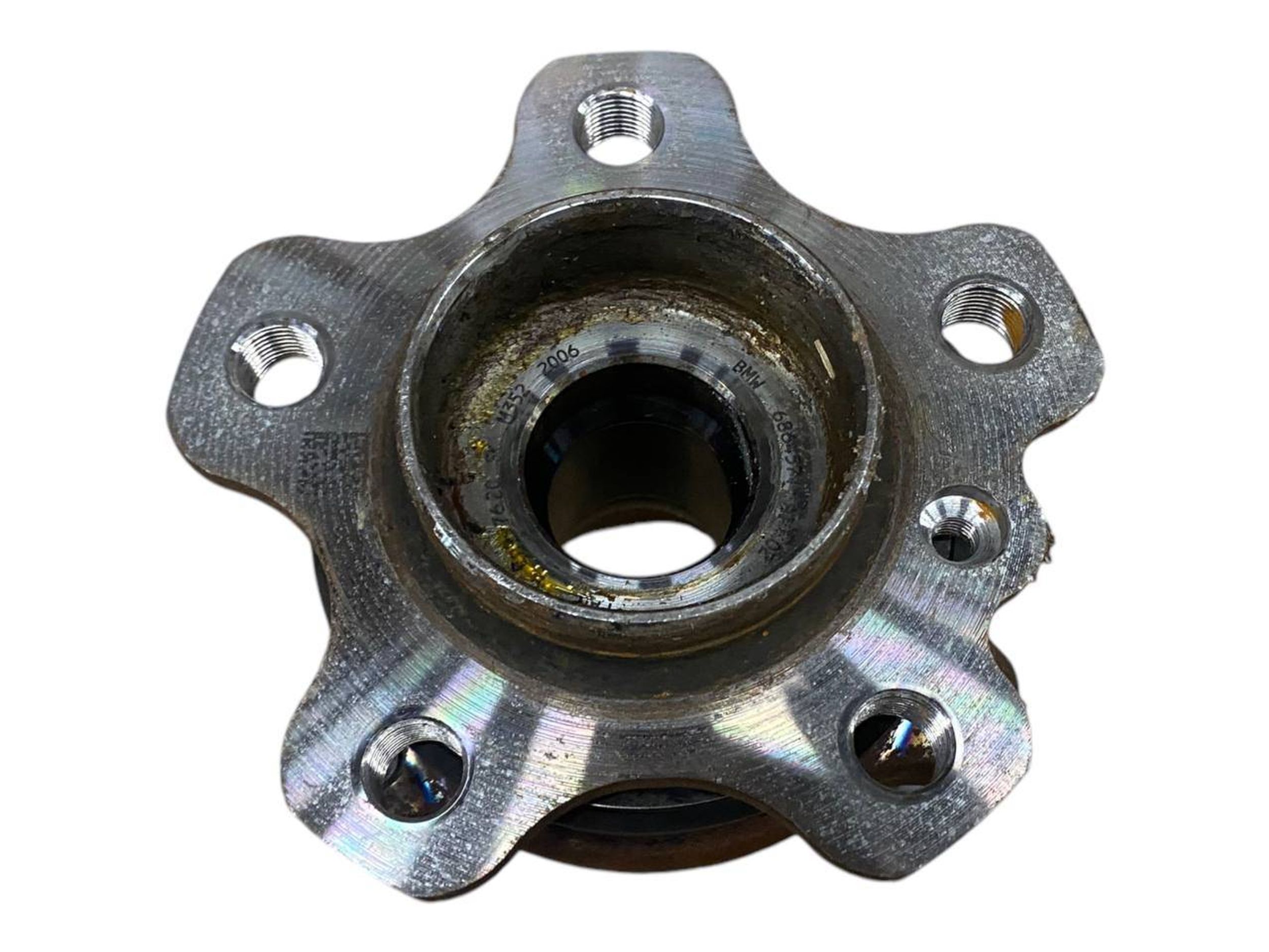 BMW X5 (G05) Rear wheel ball bearing BMW X5 Rear wheel ball bearing OEM 31206864571
...