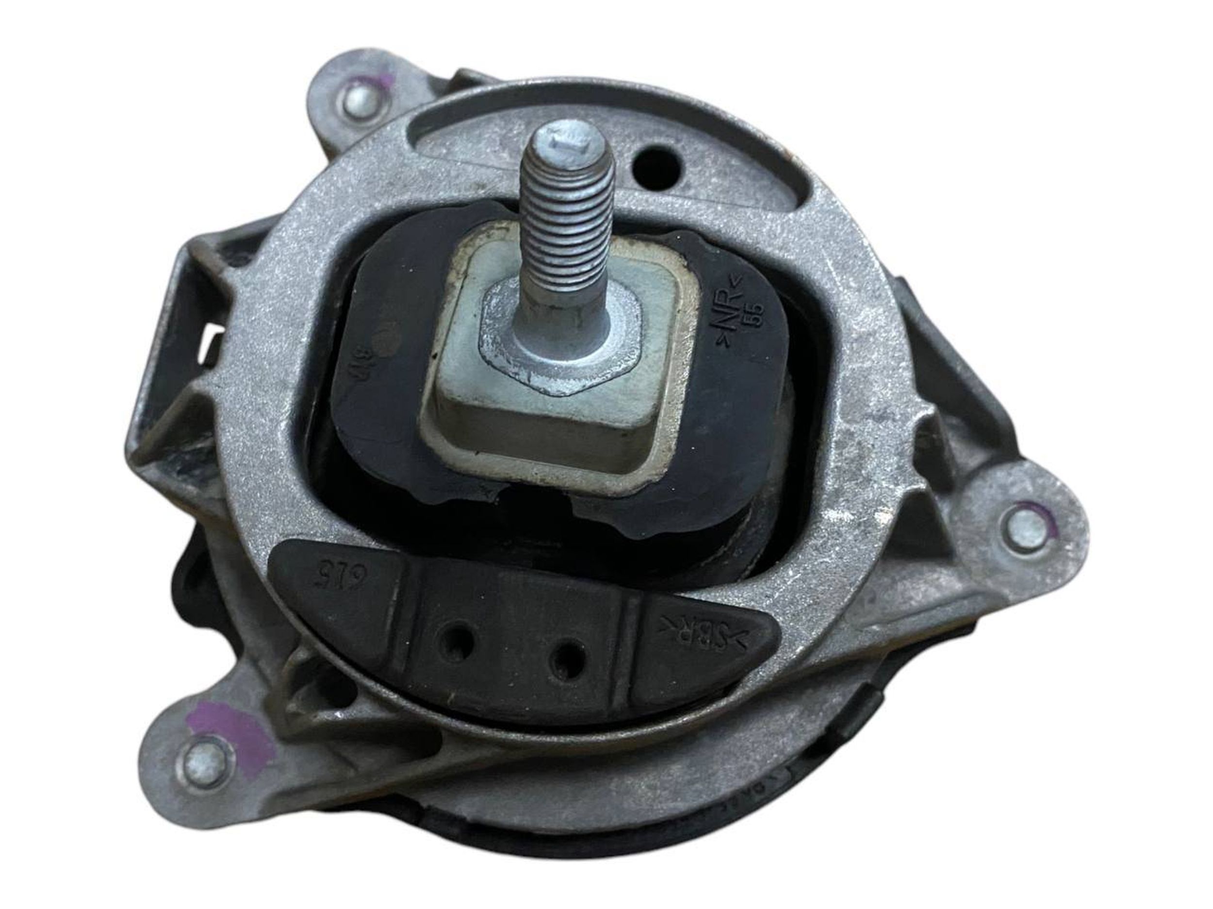 BMW 3 (F30 / F31) Engine mount bracket BMW 3 SERIES Engine mount bracket OEM 221168554...