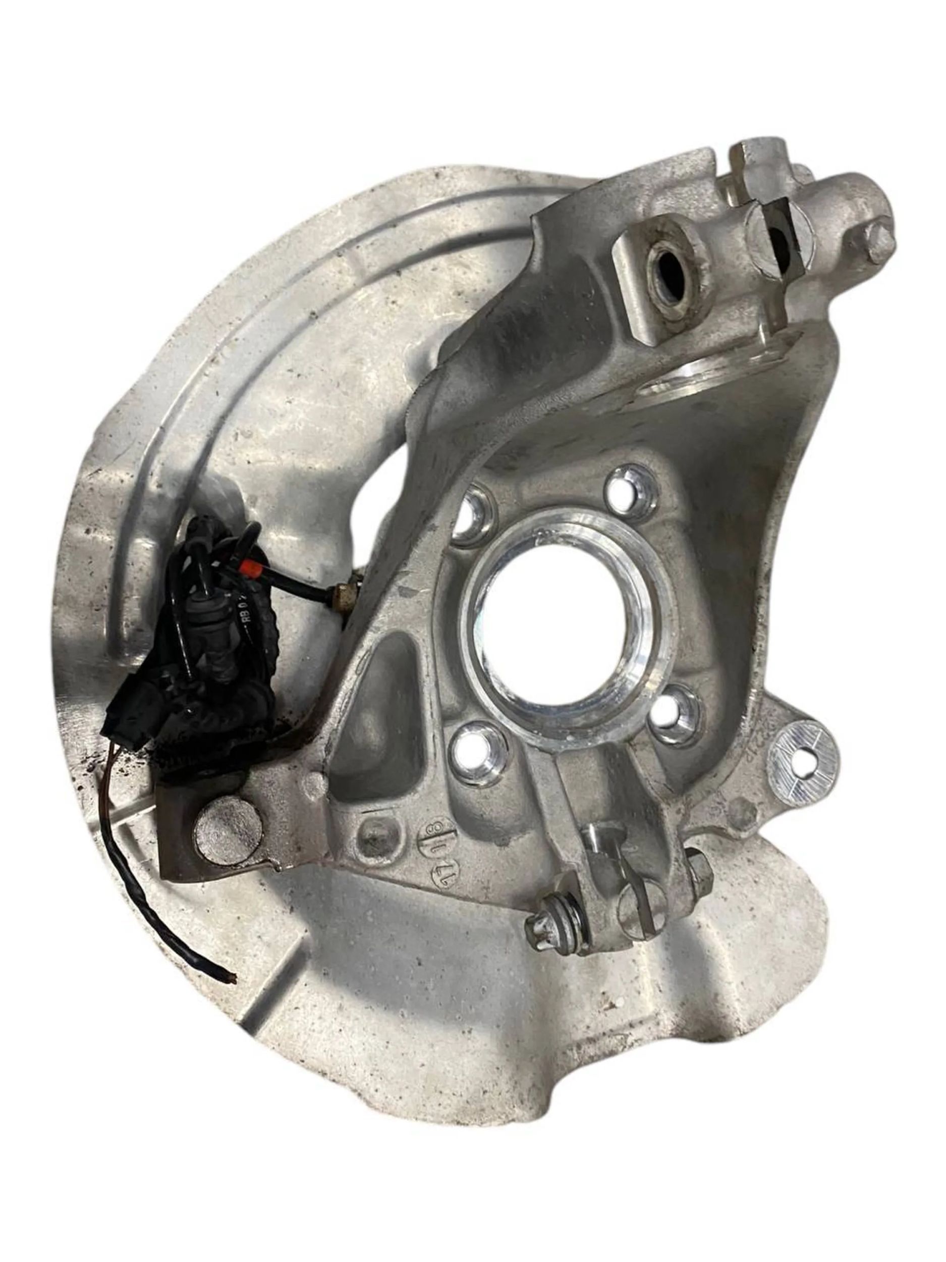 BMW 5 / i5 (G60 / G61) Front wheel hub spindle knuckle